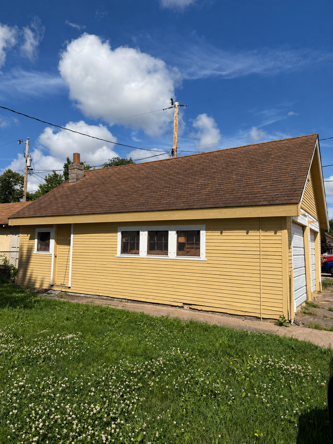 1903 single family home for sale at 114 3rd Avenue NE in Brainerd, MN — 2 bed, 1 bath (photo 4 of 23)