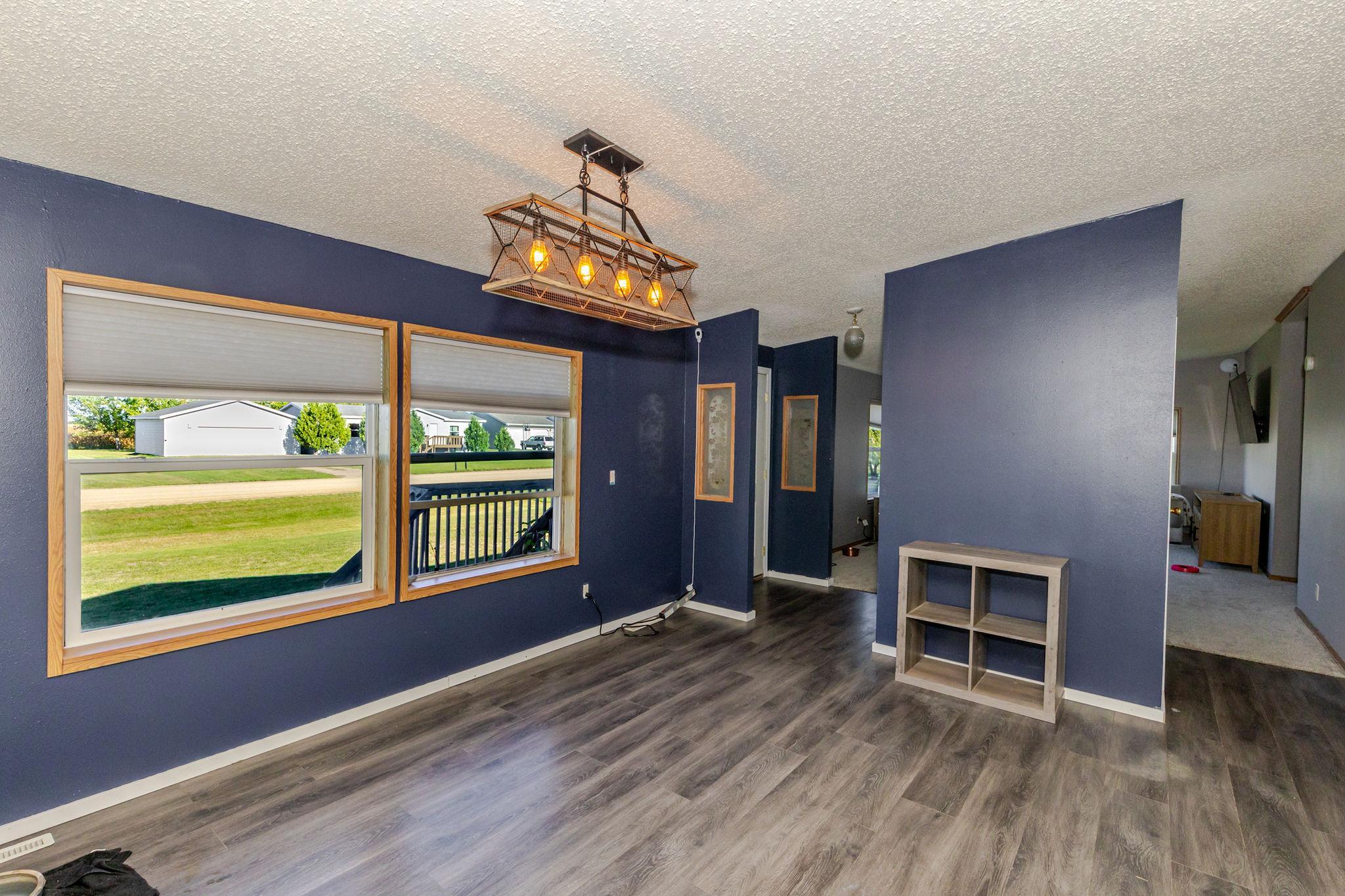 2002 single family home for sale at 146 4th Street in Walcott, ND — 3 bed, 2 bath (photo 14 of 46)