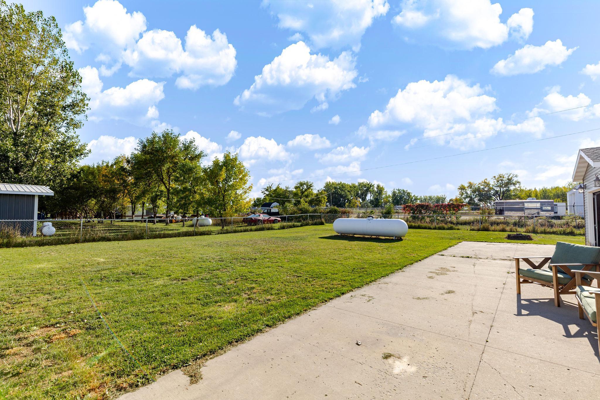 2002 single family home for sale at 146 4th Street in Walcott, ND — 3 bed, 2 bath (photo 4 of 46)