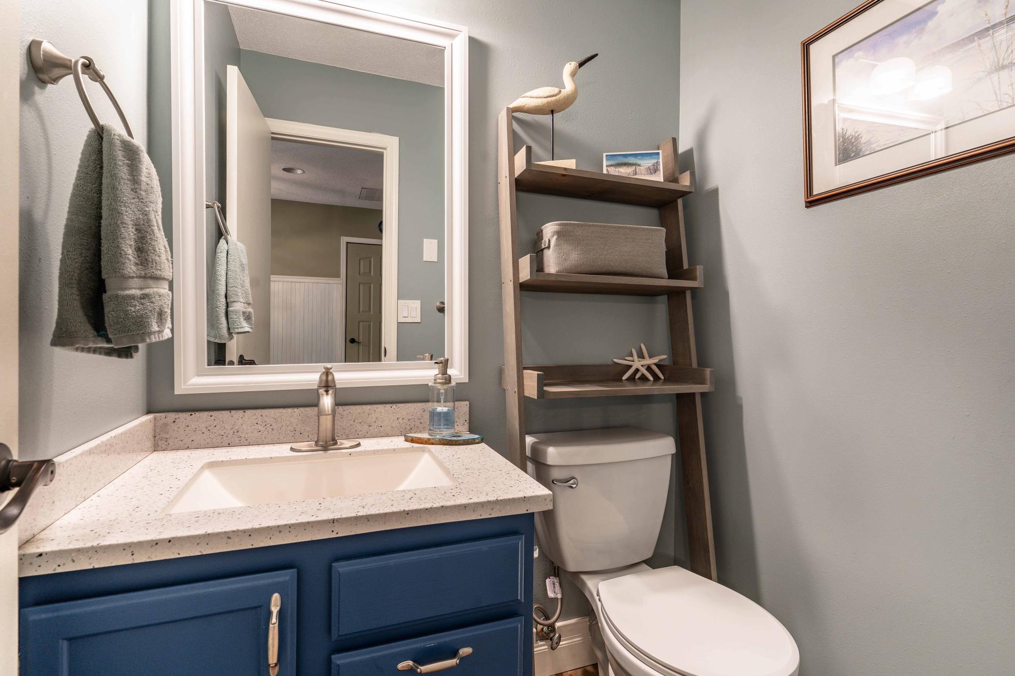 1994 single family home for sale at 1850 Deer Valley Road in Fergus Falls, MN — 3 bed, 3 bath (photo 20 of 66)