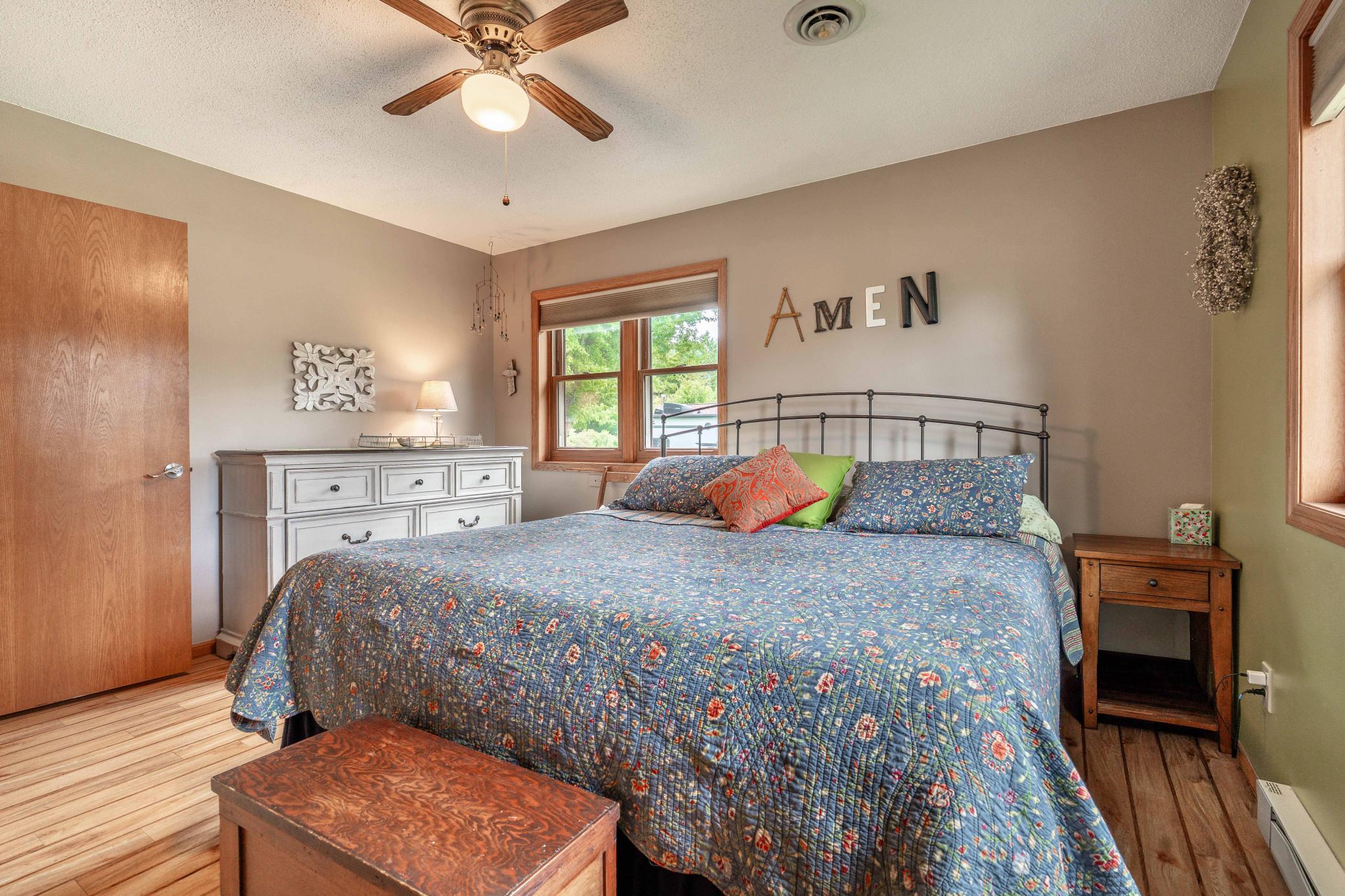 1994 single family home for sale at 1850 Deer Valley Road in Fergus Falls, MN — 3 bed, 3 bath (photo 21 of 66)
