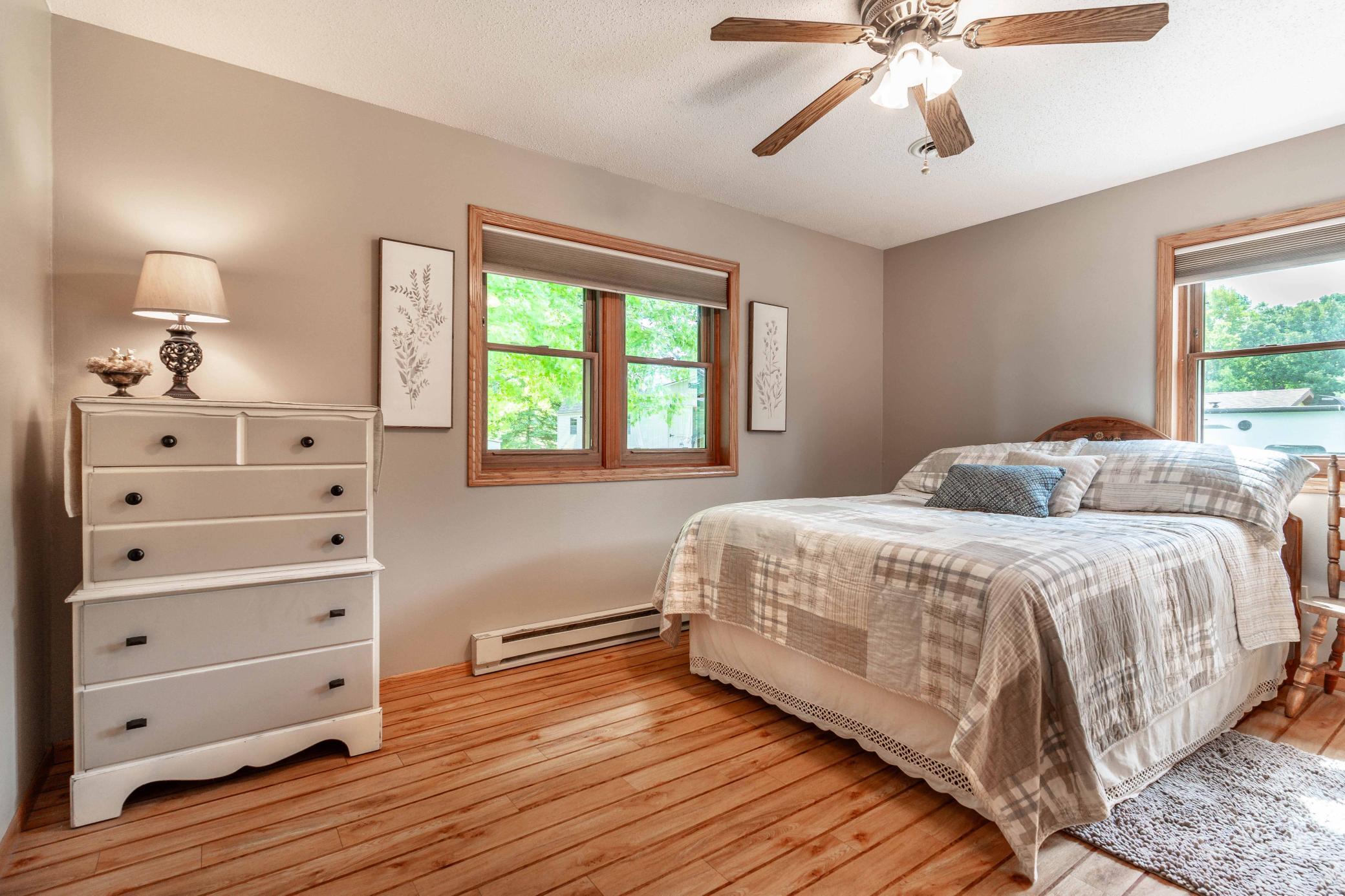 1994 single family home for sale at 1850 Deer Valley Road in Fergus Falls, MN — 3 bed, 3 bath (photo 24 of 66)