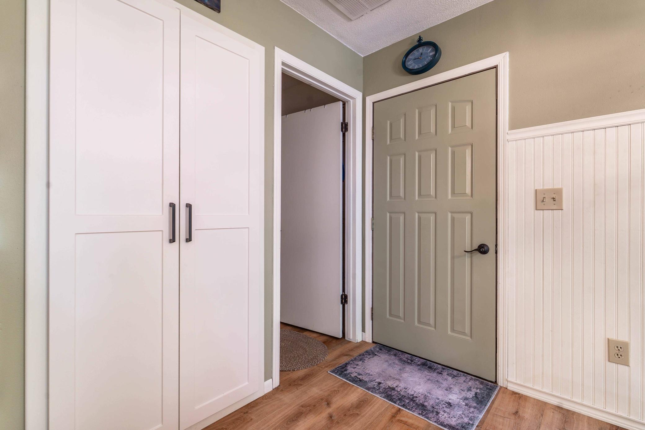 1994 single family home for sale at 1850 Deer Valley Road in Fergus Falls, MN — 3 bed, 3 bath (photo 43 of 66)