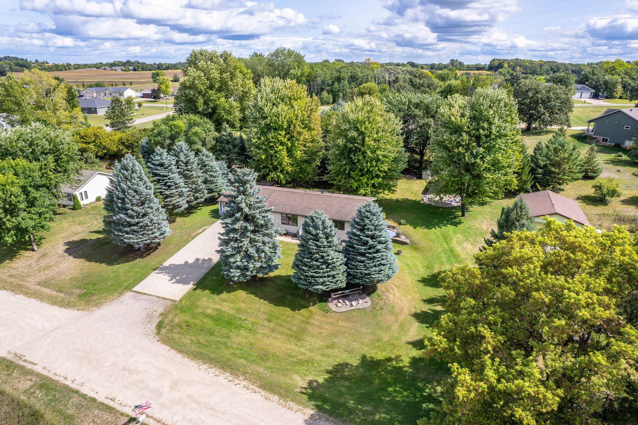 1994 single family home for sale at 1850 Deer Valley Road in Fergus Falls, MN — 3 bed, 3 bath (photo 55 of 66)