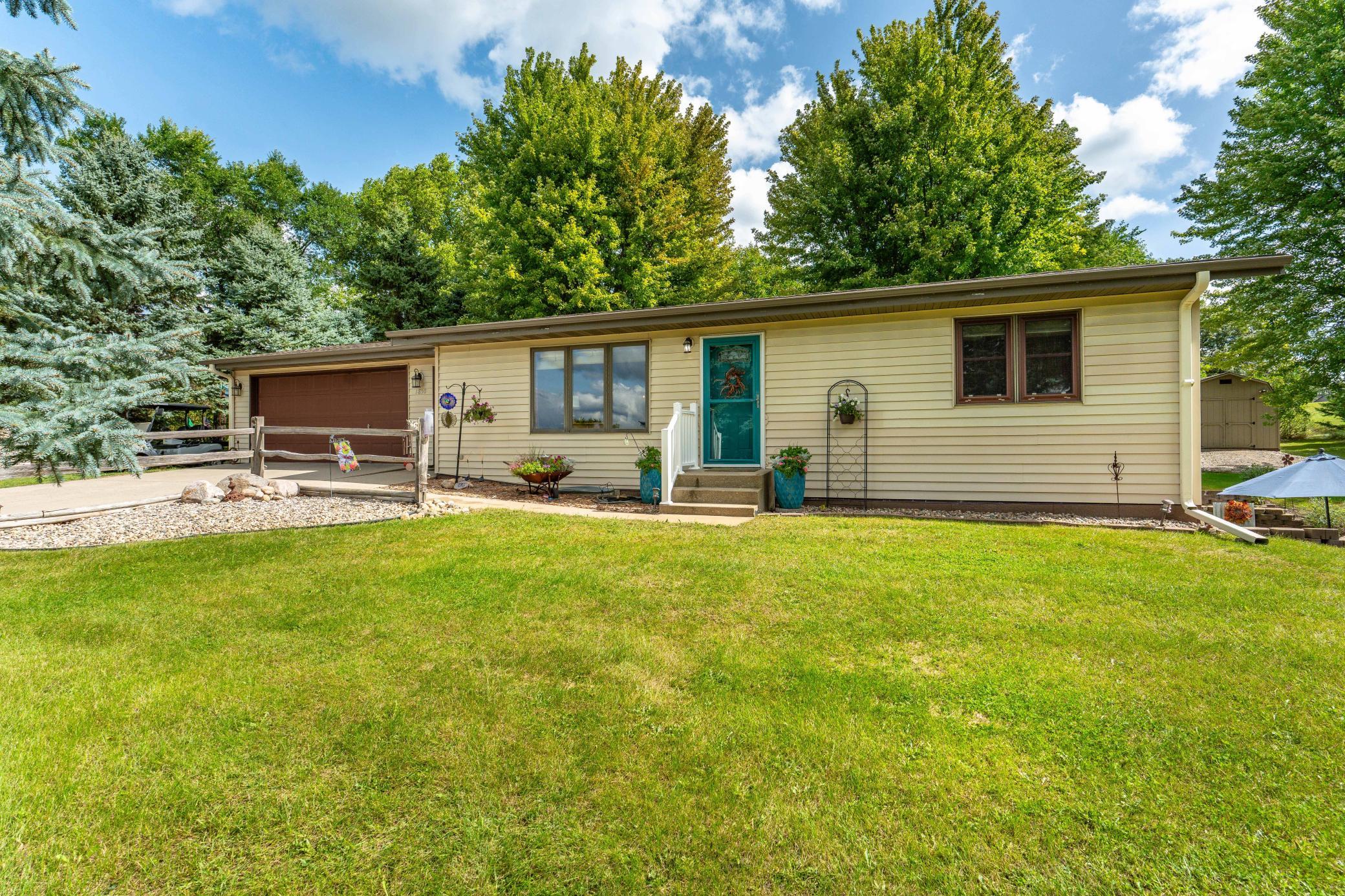 1994 single family home for sale at 1850 Deer Valley Road in Fergus Falls, MN — 3 bed, 3 bath (photo 66 of 66)