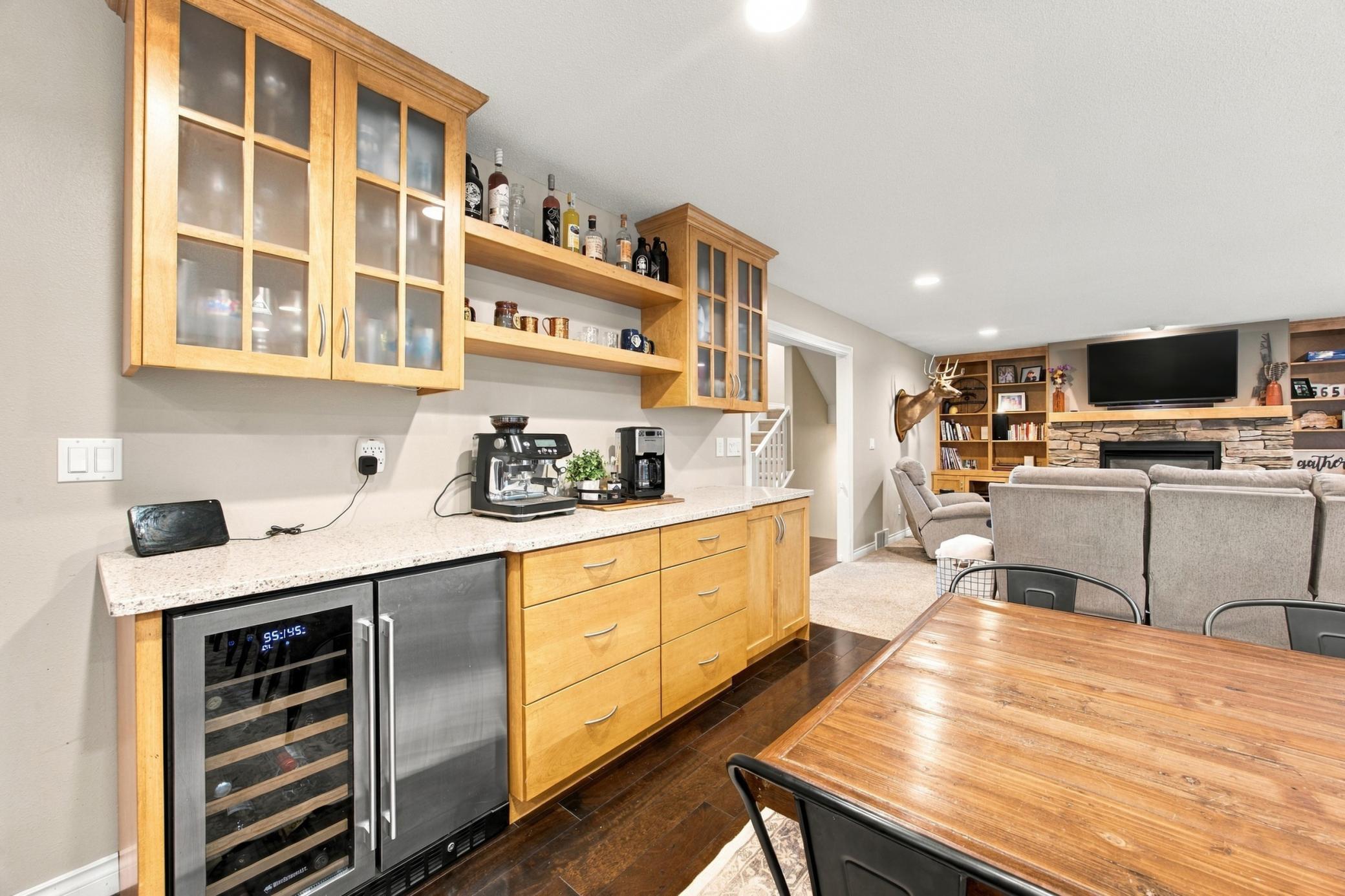 2007 single family home for sale at 1944 53rd Avenue N in Moorhead, MN — 4 bed, 4 bath (photo 16 of 64)