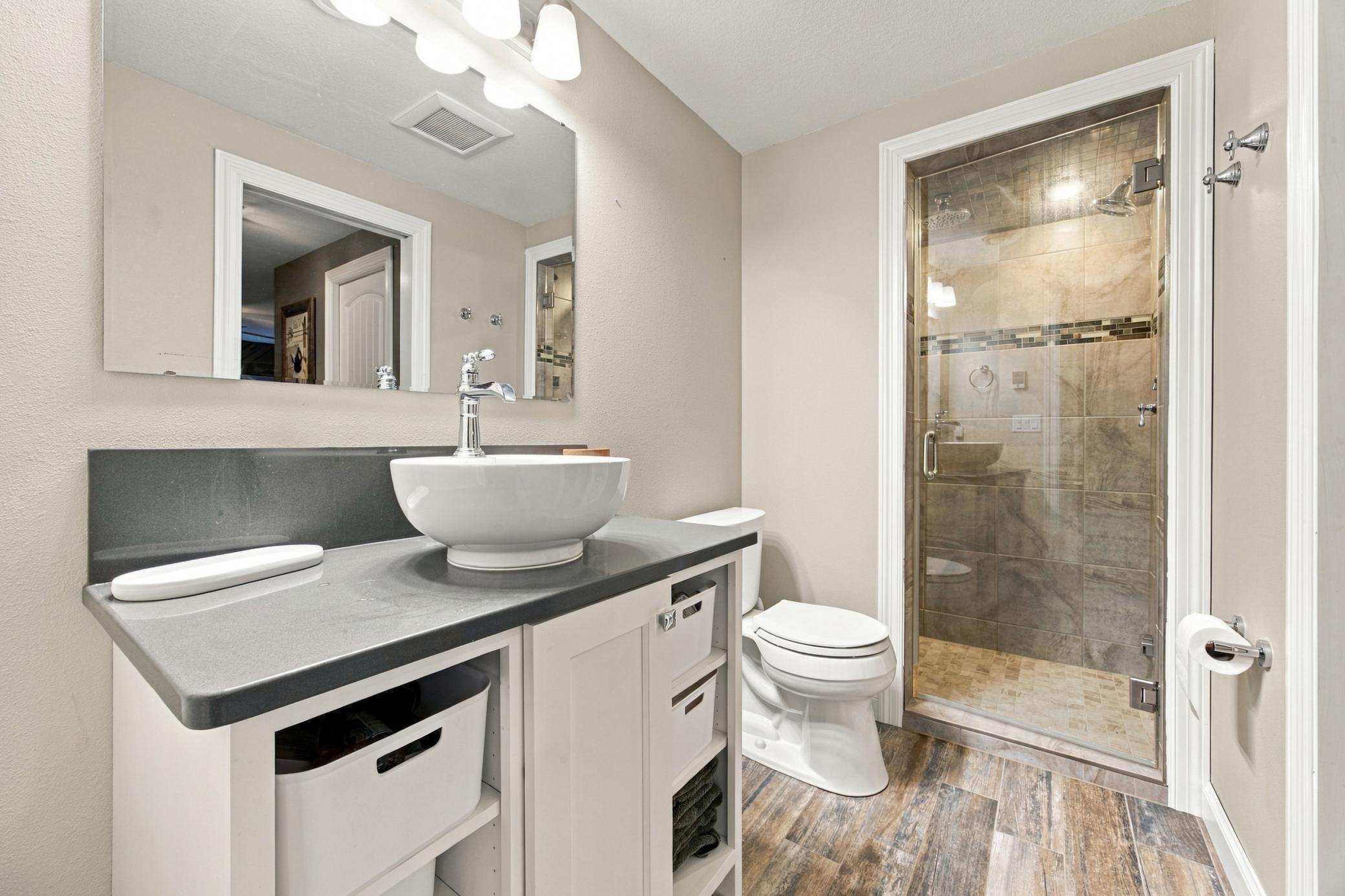 2007 single family home for sale at 1944 53rd Avenue N in Moorhead, MN — 4 bed, 4 bath (photo 45 of 64)