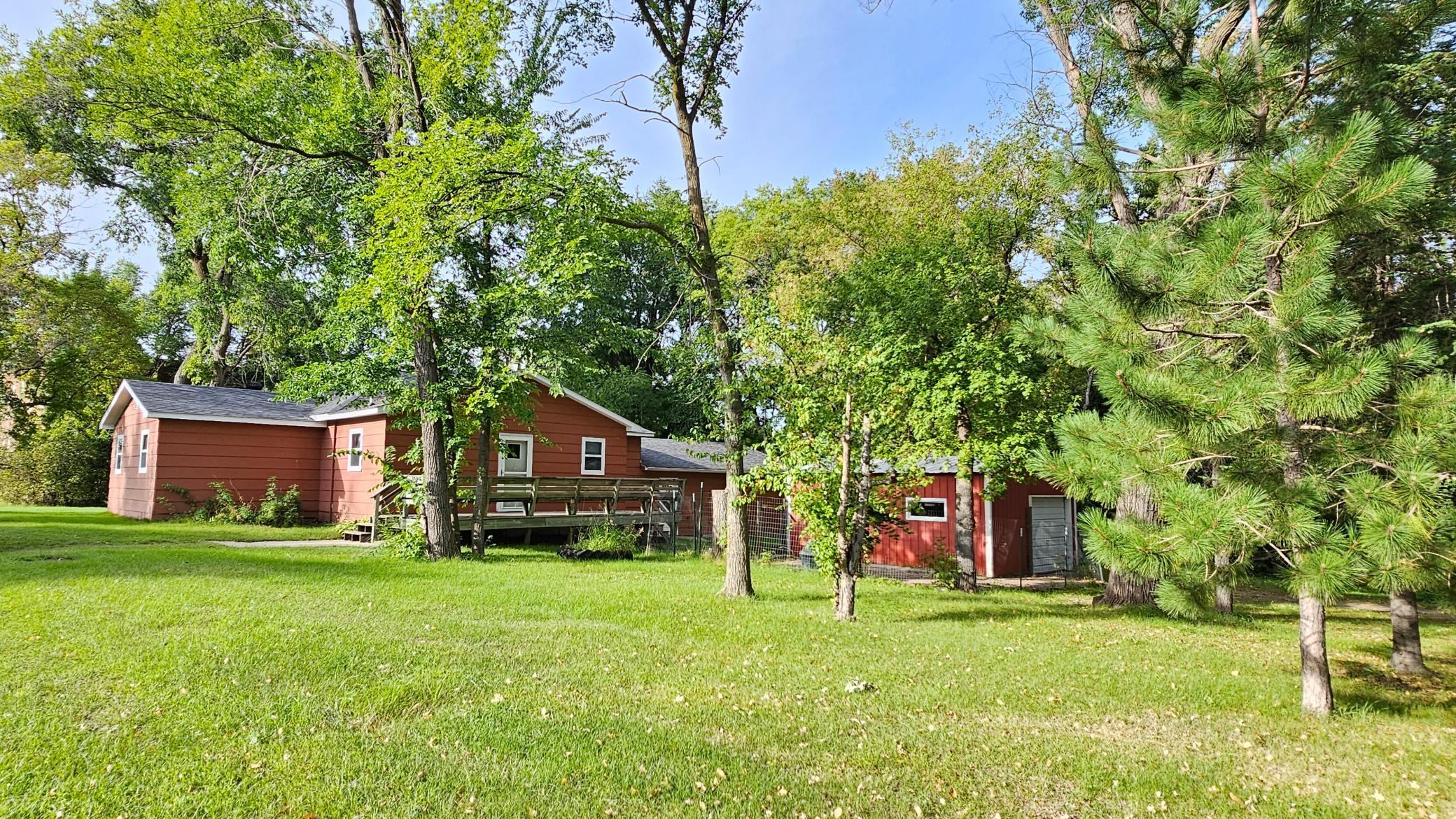 1930 single family home for sale at 103 2nd Avenue S in Dent, MN — 3 bed, 2 bath (photo 3 of 44)