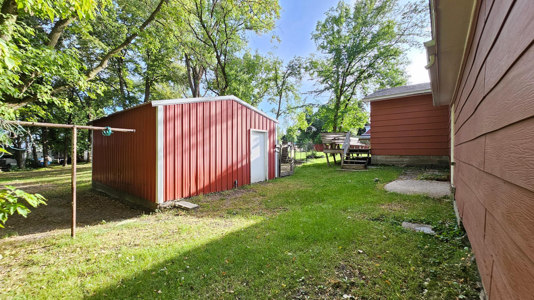 1930 single family home for sale at 103 2nd Avenue S in Dent, MN — 3 bed, 2 bath (photo 33 of 44)