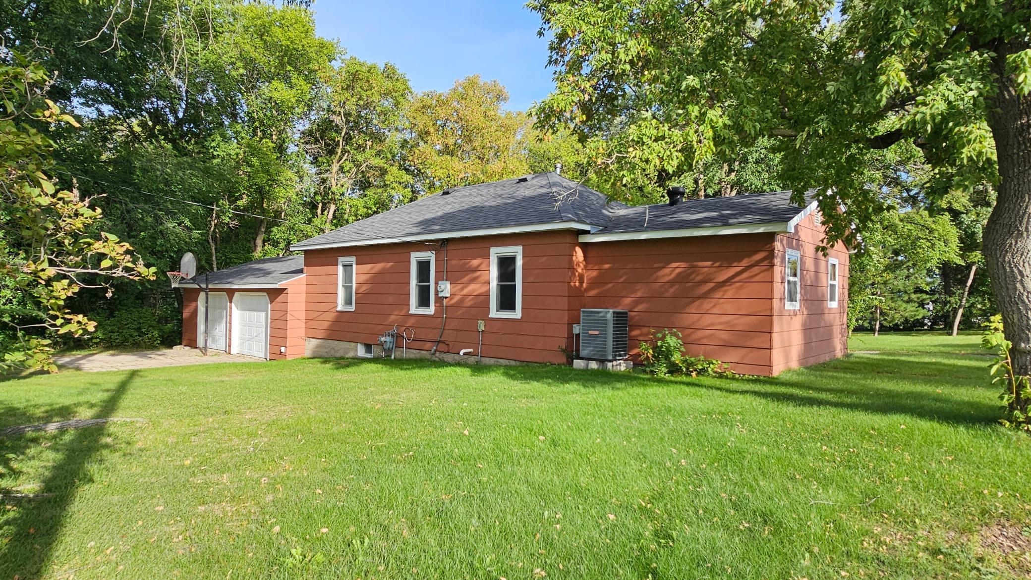 1930 single family home for sale at 103 2nd Avenue S in Dent, MN — 3 bed, 2 bath (photo 38 of 44)
