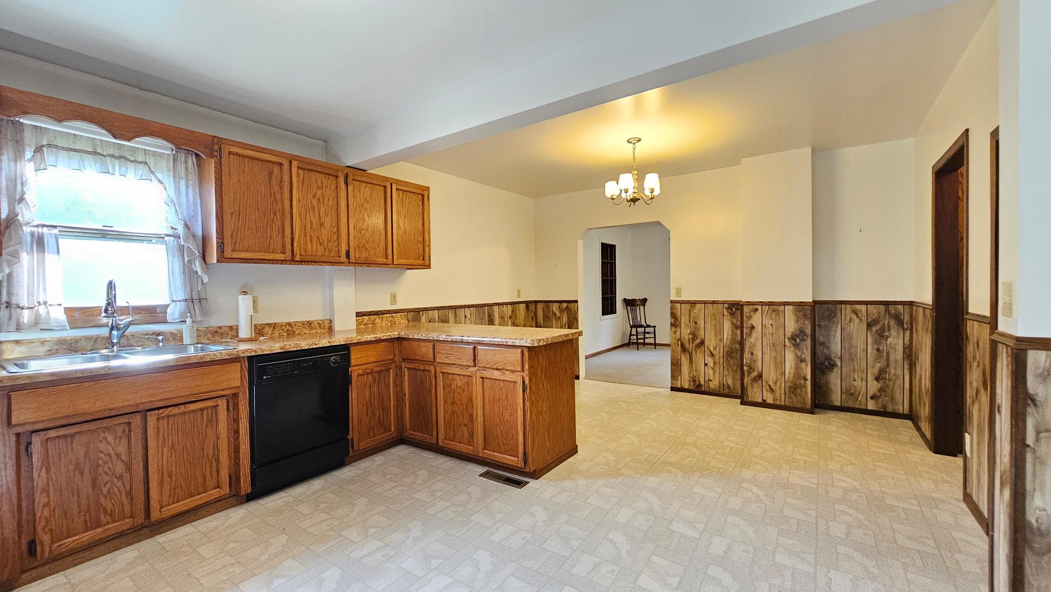 1930 single family home for sale at 103 2nd Avenue S in Dent, MN — 3 bed, 2 bath (photo 5 of 44)