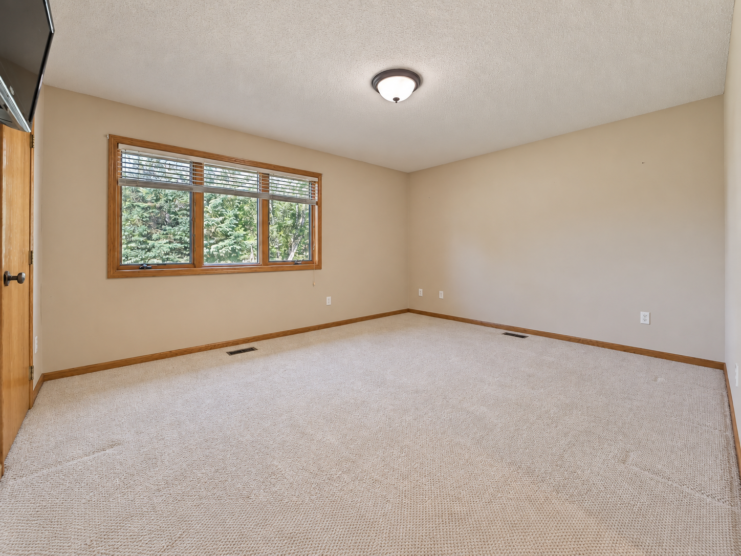 2004 single family home for sale at 505 Blue Jay Court in Brainerd, MN — 2 bed, 2 bath (photo 13 of 28)