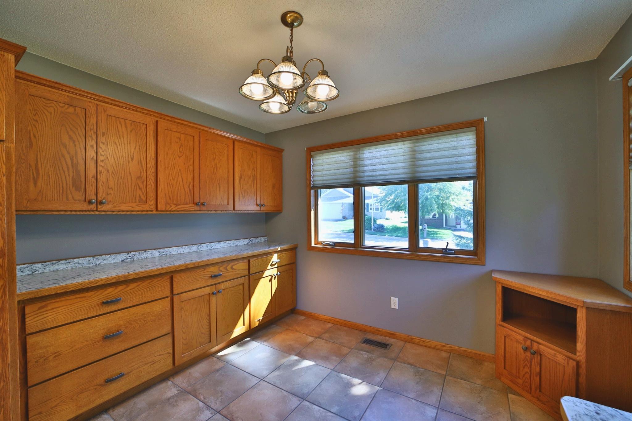 2004 single family home for sale at 505 Blue Jay Court in Brainerd, MN — 2 bed, 2 bath (photo 6 of 28)