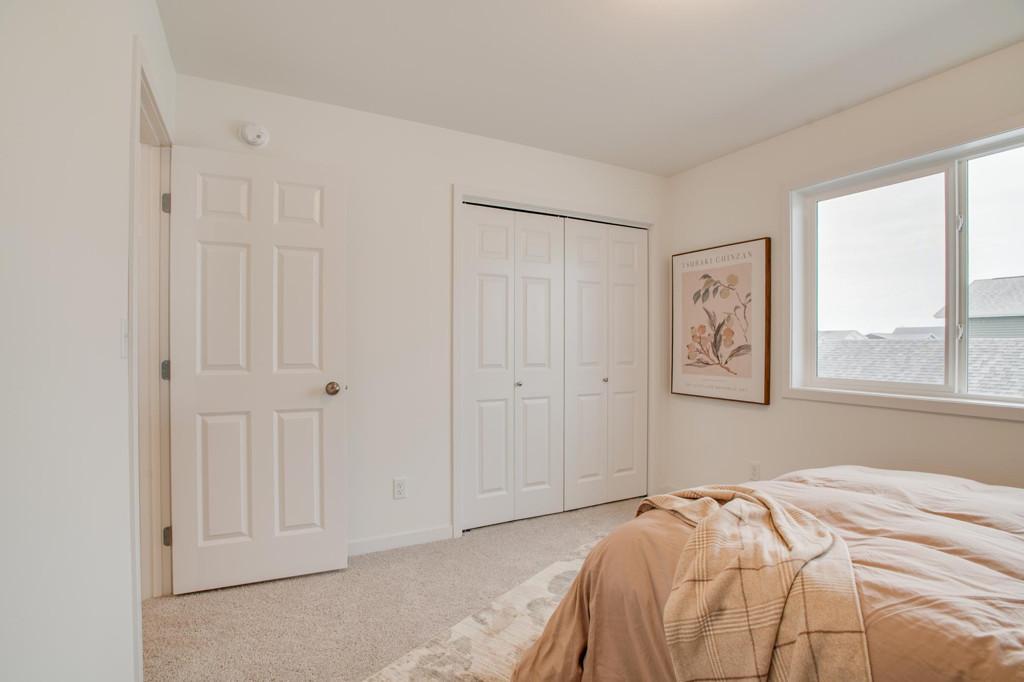 2026 single family home for sale at 6770 Bellview Drive S in Fargo, ND — 3 bed, 3 bath (photo 16 of 30)