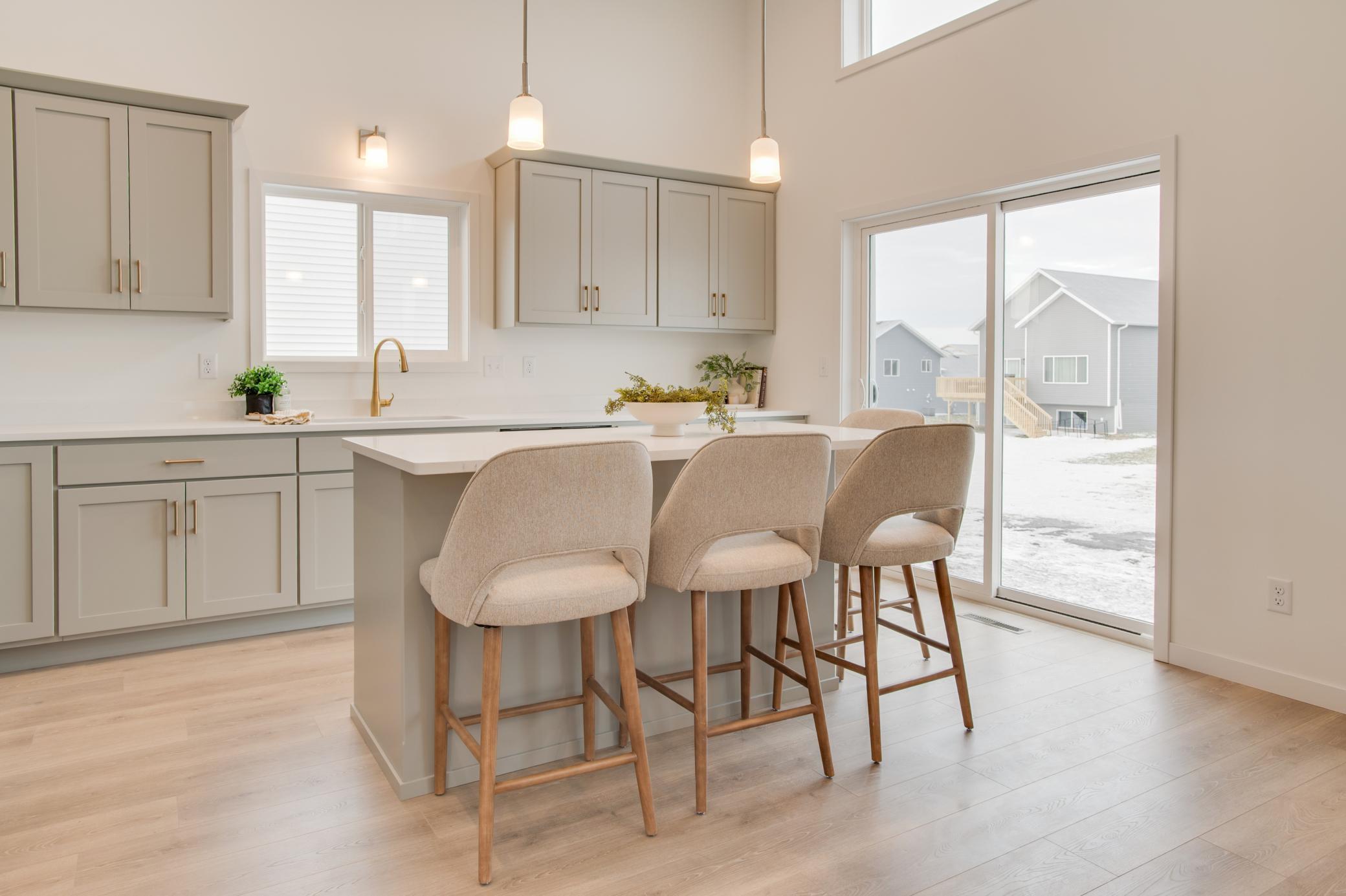 2026 single family home for sale at 6770 Bellview Drive S in Fargo, ND — 3 bed, 3 bath (photo 23 of 30)