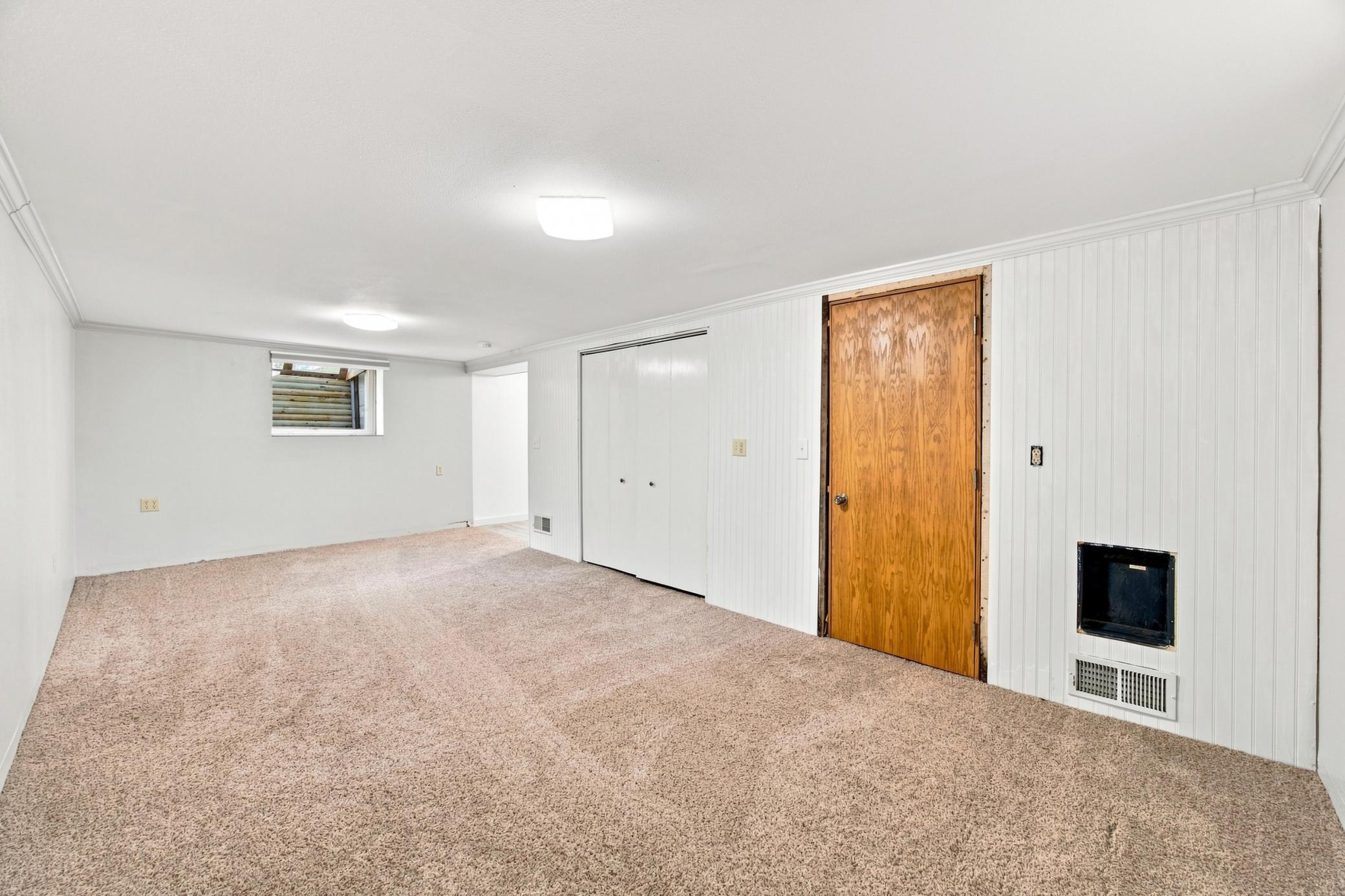 1946 single family home for sale at 224 3rd Street N in Breckenridge, MN — 2 bed, 2 bath (photo 15 of 24)
