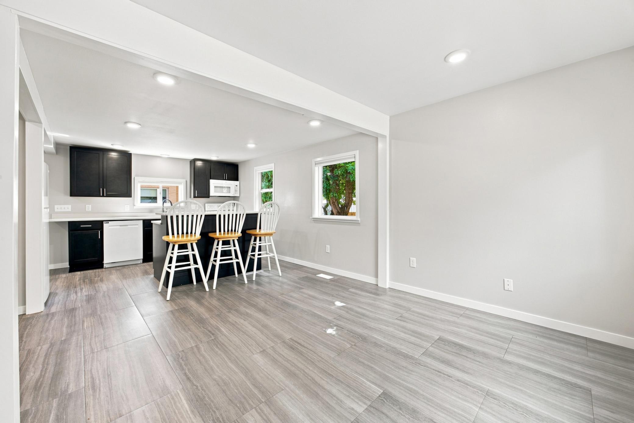 1946 single family home for sale at 224 3rd Street N in Breckenridge, MN — 2 bed, 2 bath (photo 7 of 24)