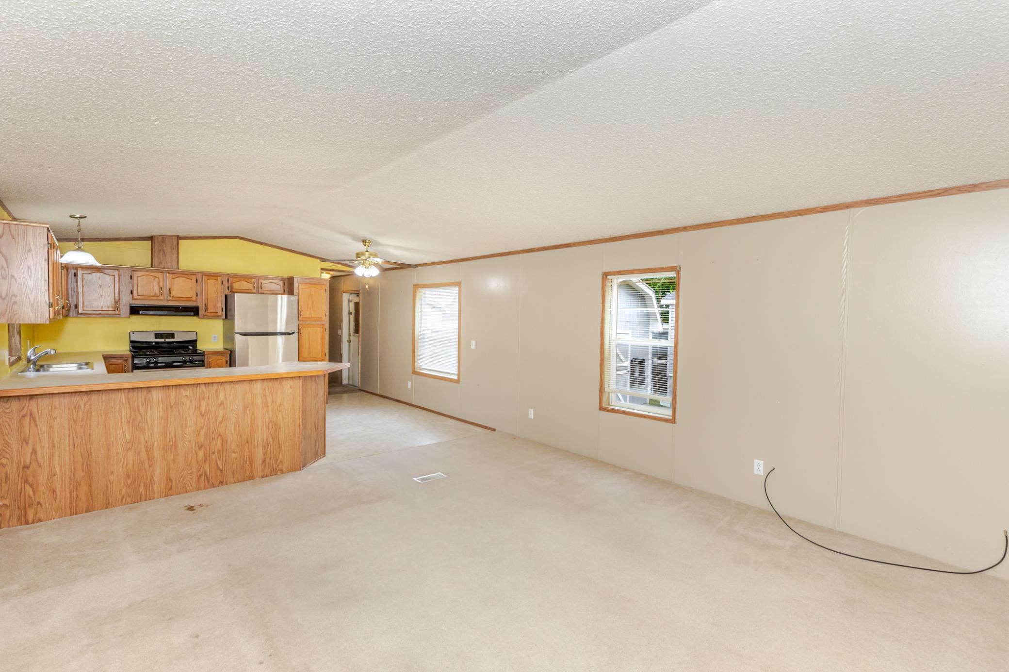 1998 single family home for sale at 21 Horseshoe Bend in Horace, ND — 3 bed, 2 bath (photo 15 of 45)