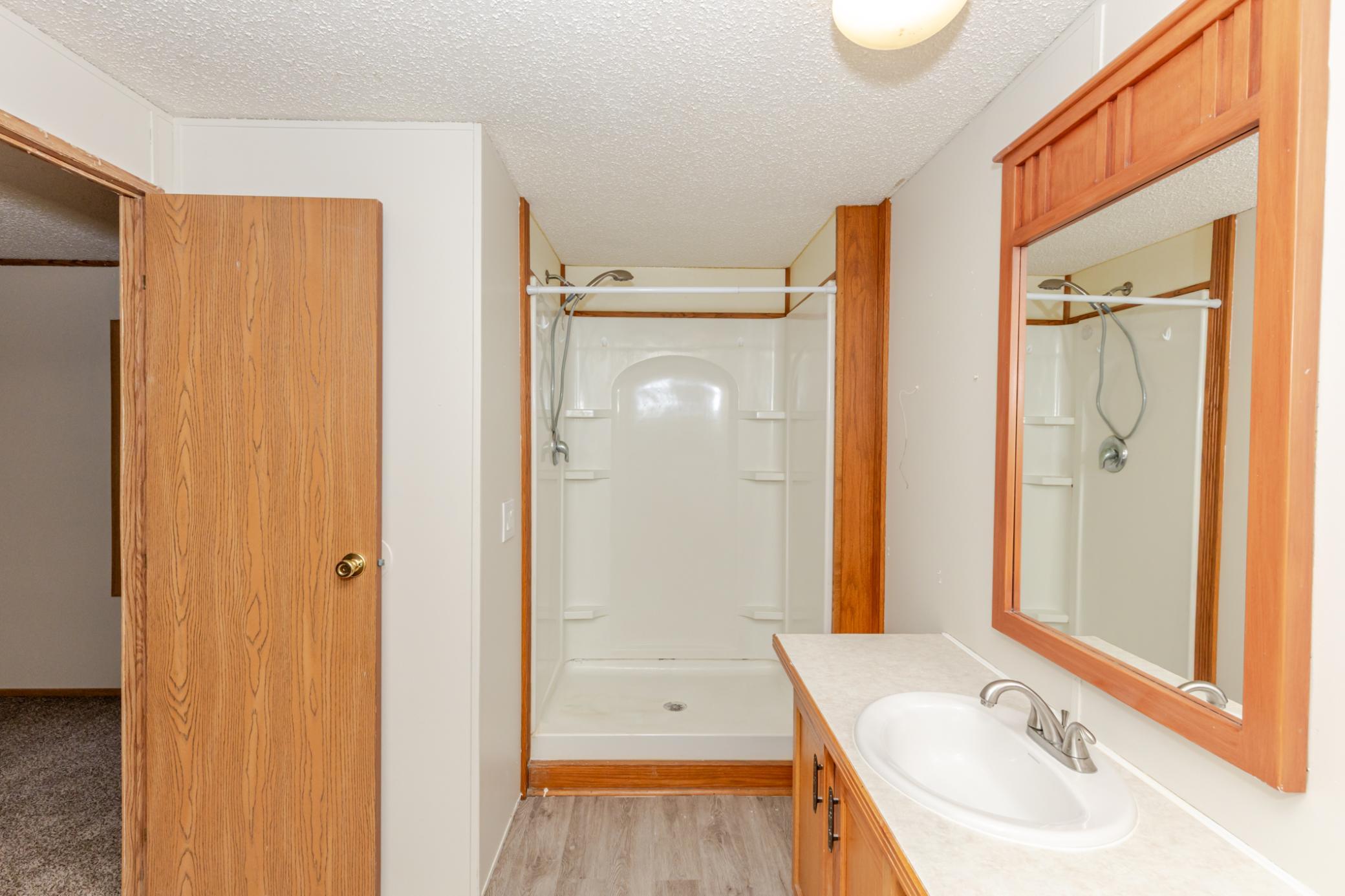 1998 single family home for sale at 21 Horseshoe Bend in Horace, ND — 3 bed, 2 bath (photo 28 of 45)