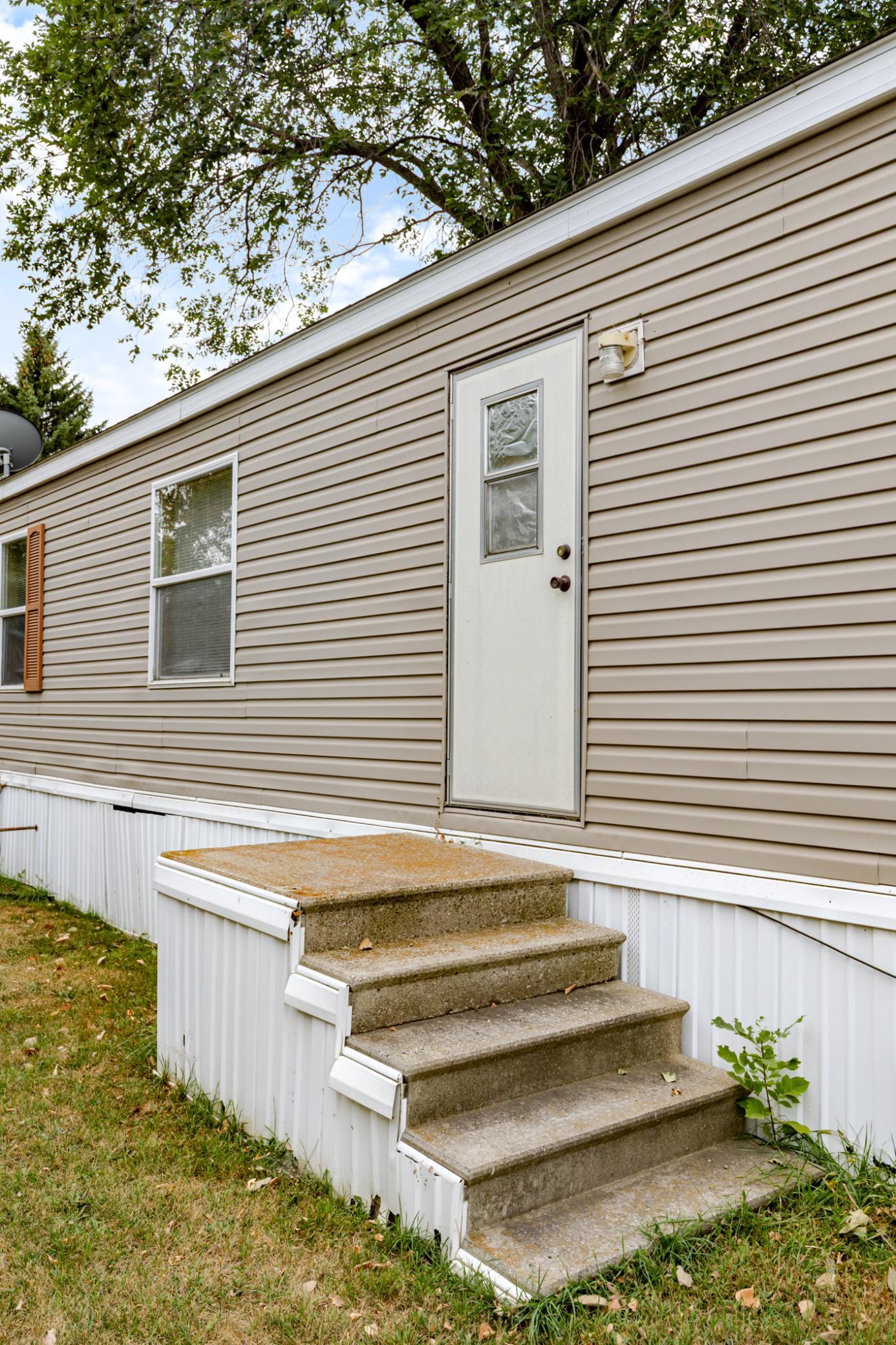 1998 single family home for sale at 21 Horseshoe Bend in Horace, ND — 3 bed, 2 bath (photo 45 of 45)