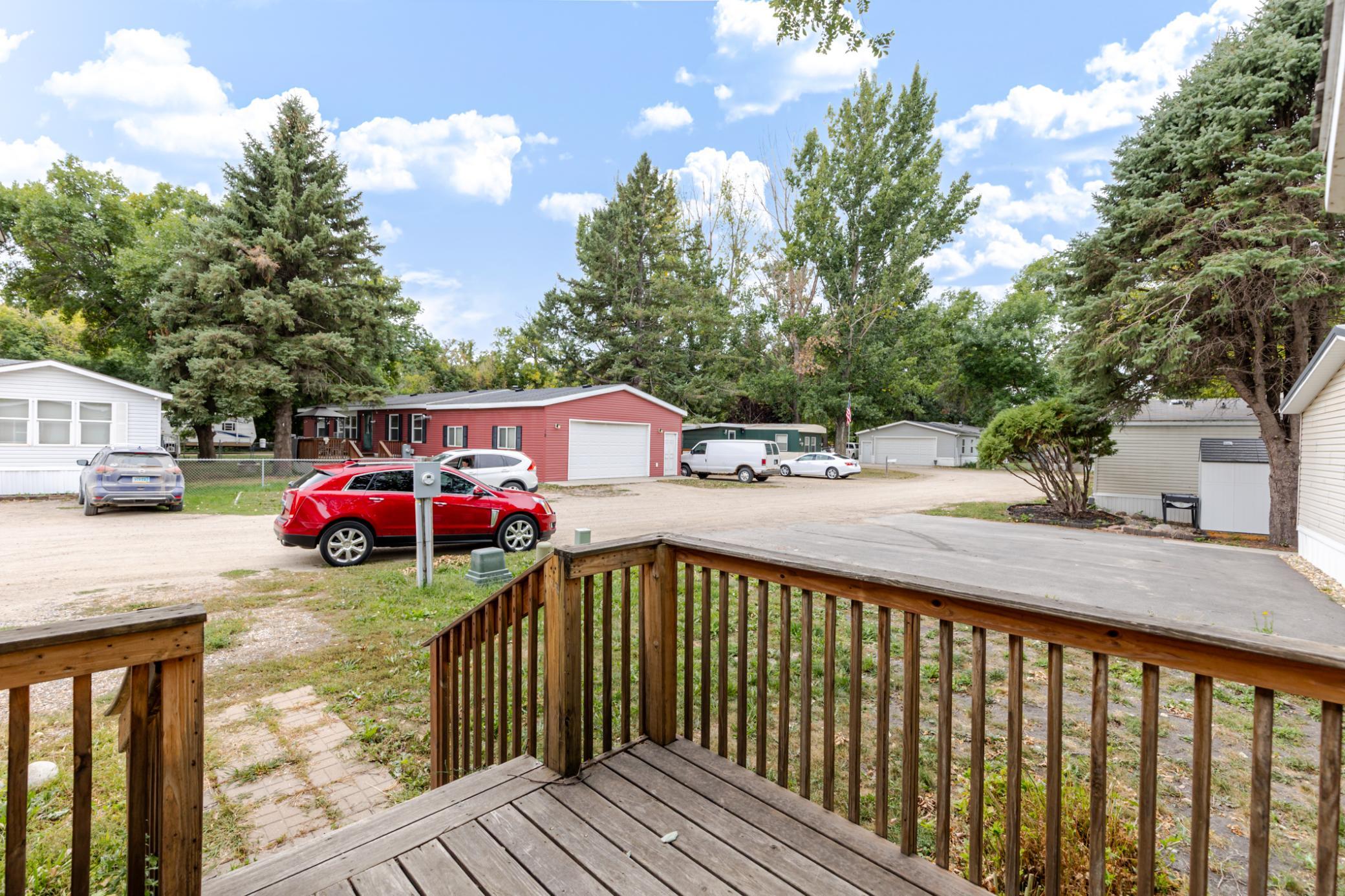 1998 single family home for sale at 21 Horseshoe Bend in Horace, ND — 3 bed, 2 bath (photo 8 of 45)