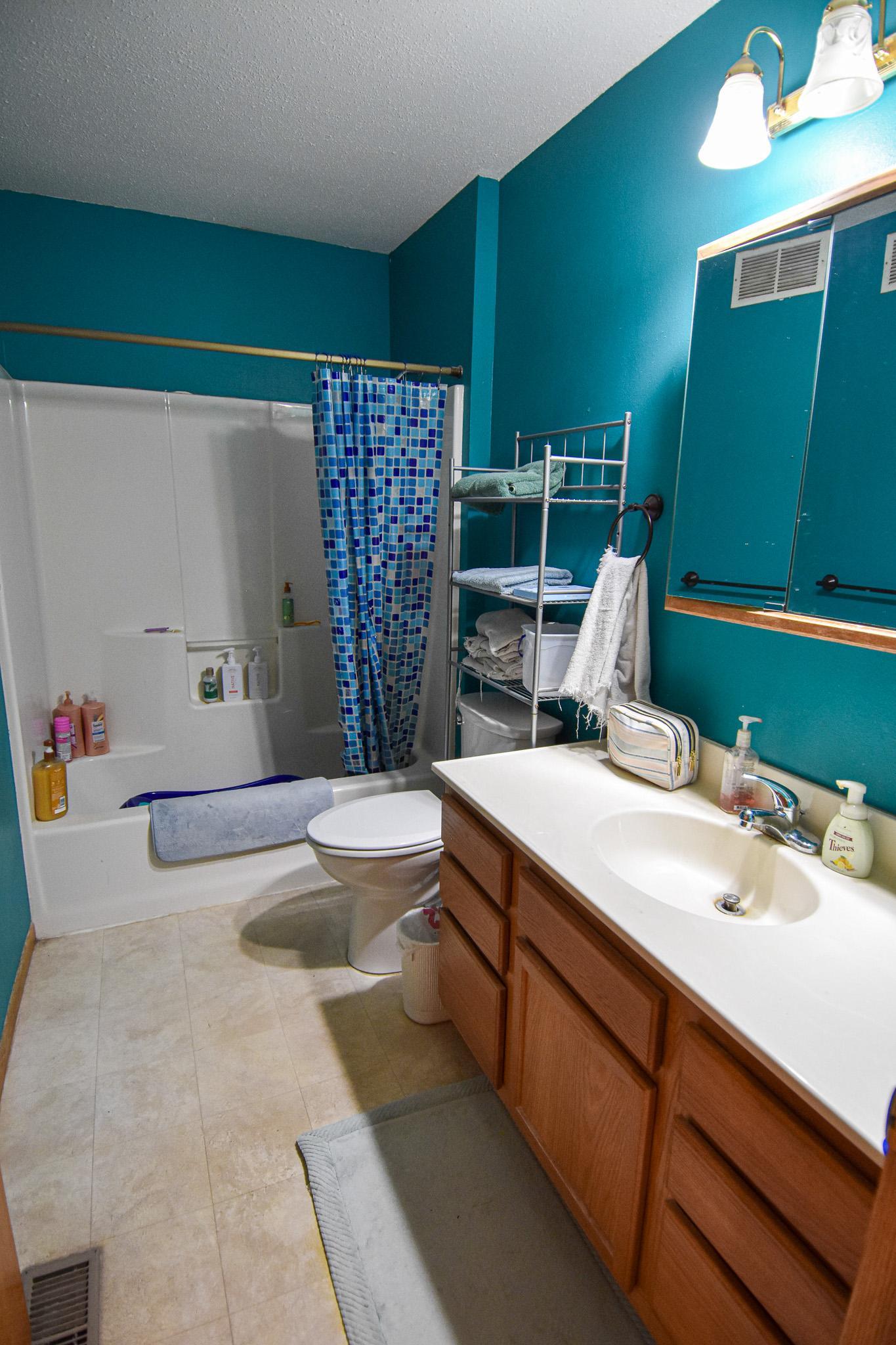 2000 single family home for sale at 365 Healy Avenue W in Plummer, MN — 4 bed, 2 bath (photo 19 of 39)