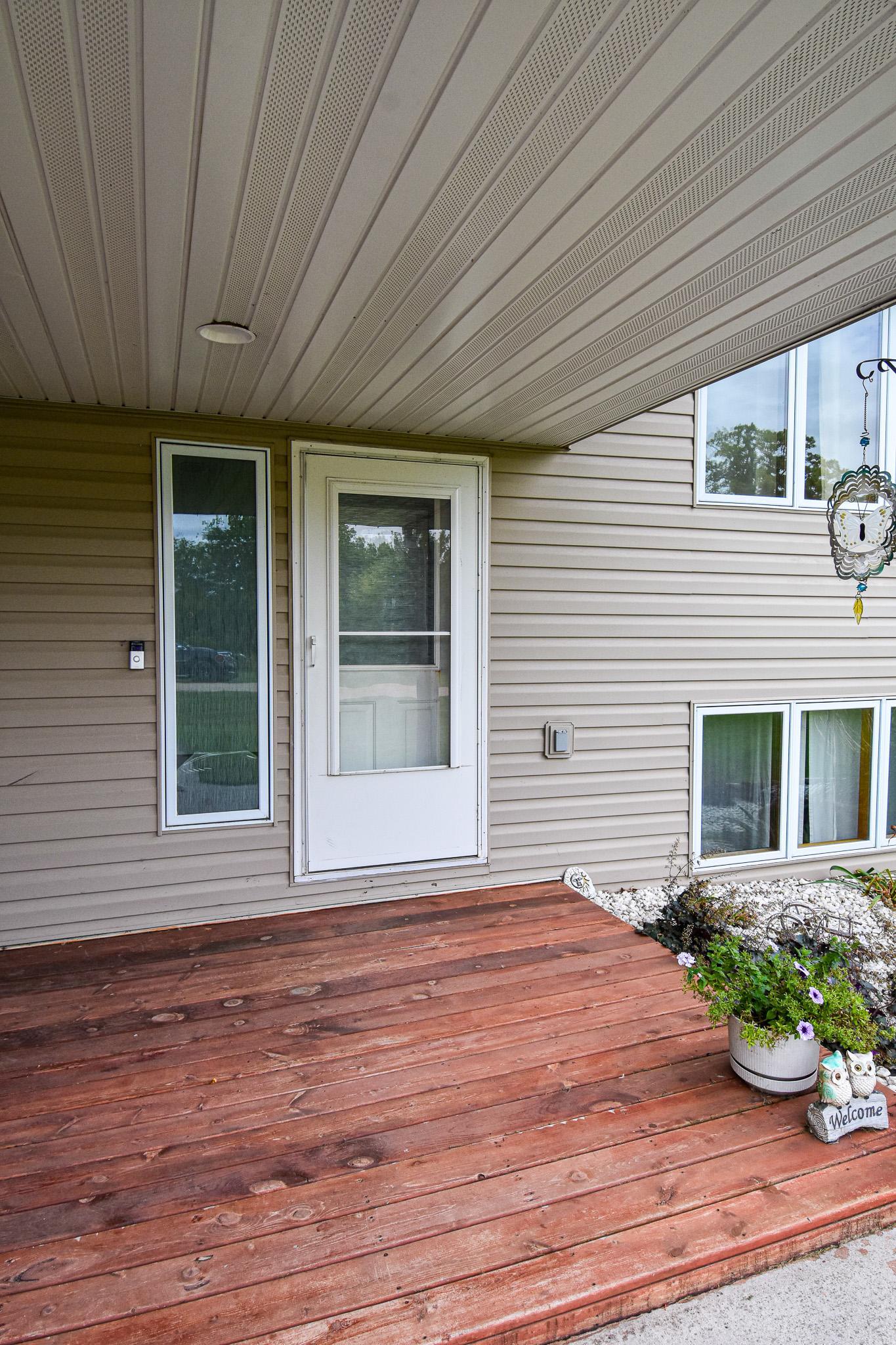 2000 single family home for sale at 365 Healy Avenue W in Plummer, MN — 4 bed, 2 bath (photo 4 of 39)