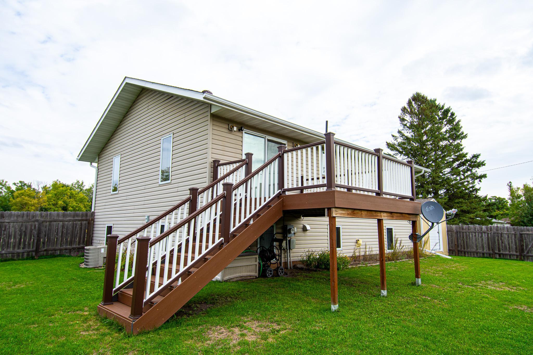 2000 single family home for sale at 365 Healy Avenue W in Plummer, MN — 4 bed, 2 bath (photo 34 of 39)