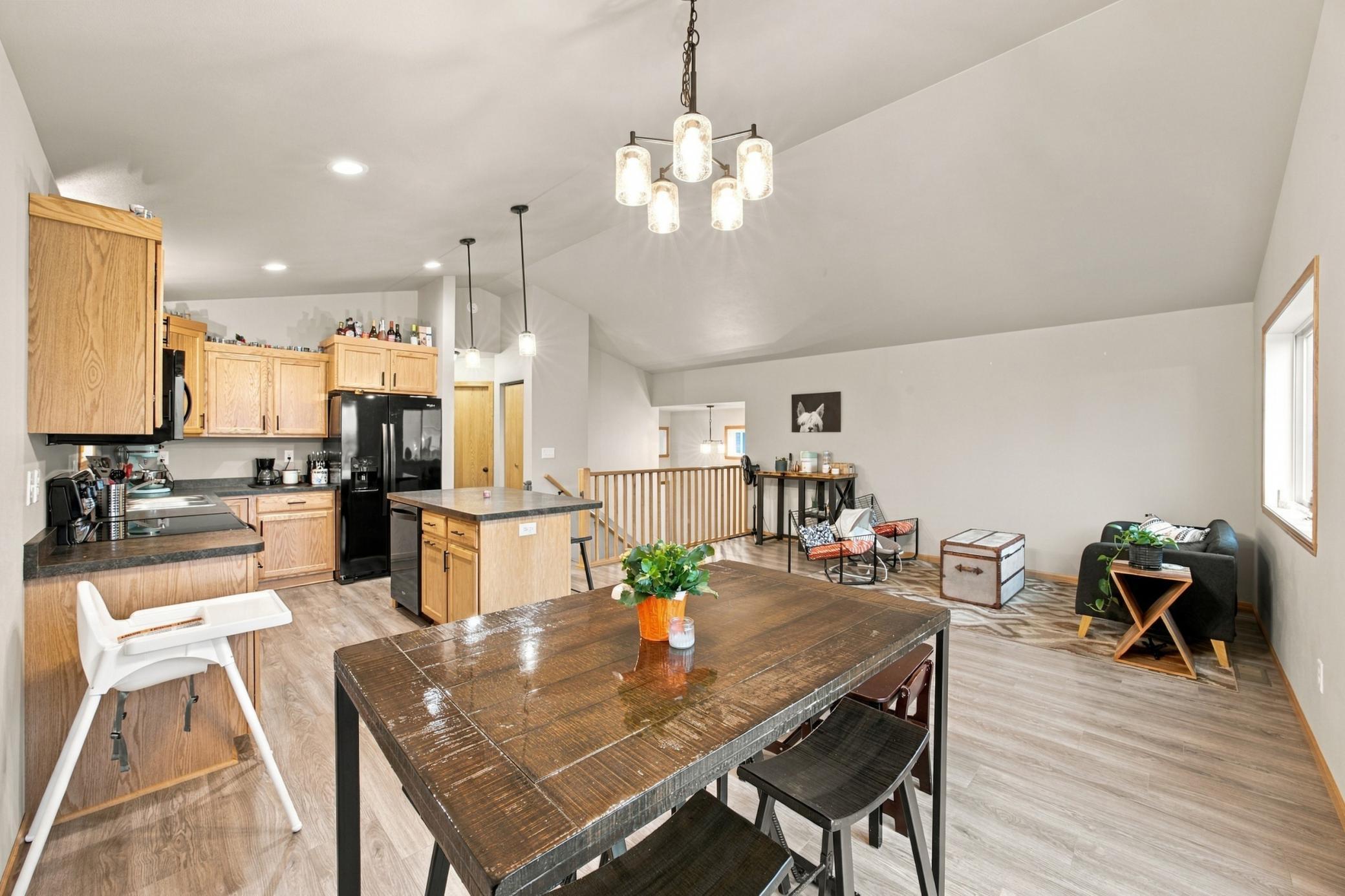 2023 single family home for sale at 6762 Joseph Street in Horace, ND — 3 bed, 2 bath (photo 12 of 31)