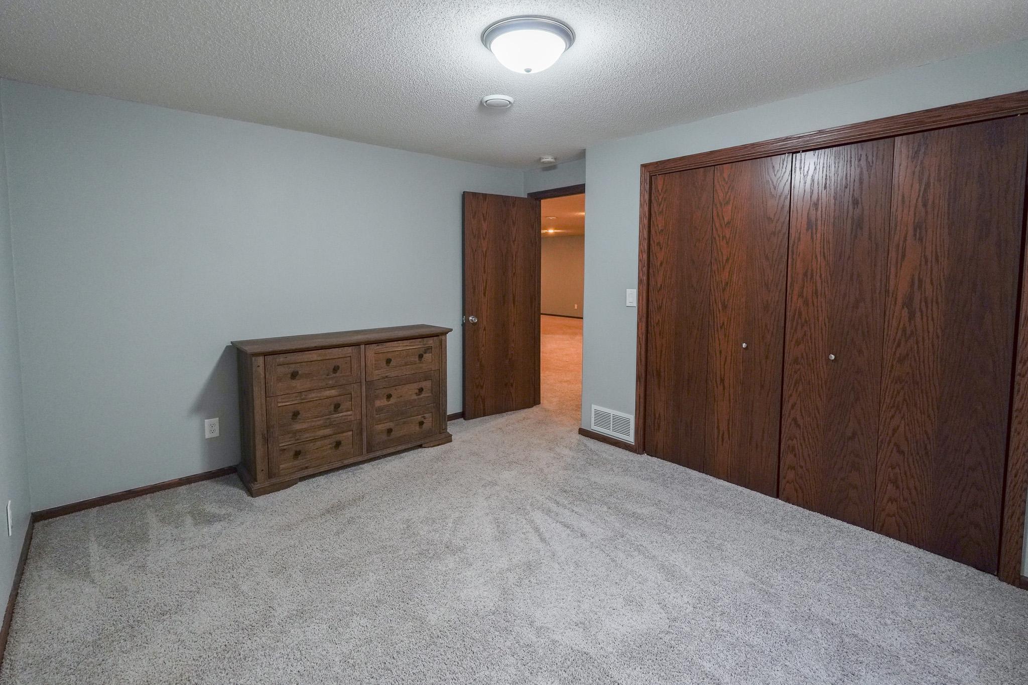 2007 single family home for sale at 4723 51st Street S in Fargo, ND — 5 bed, 3 bath (photo 32 of 52)