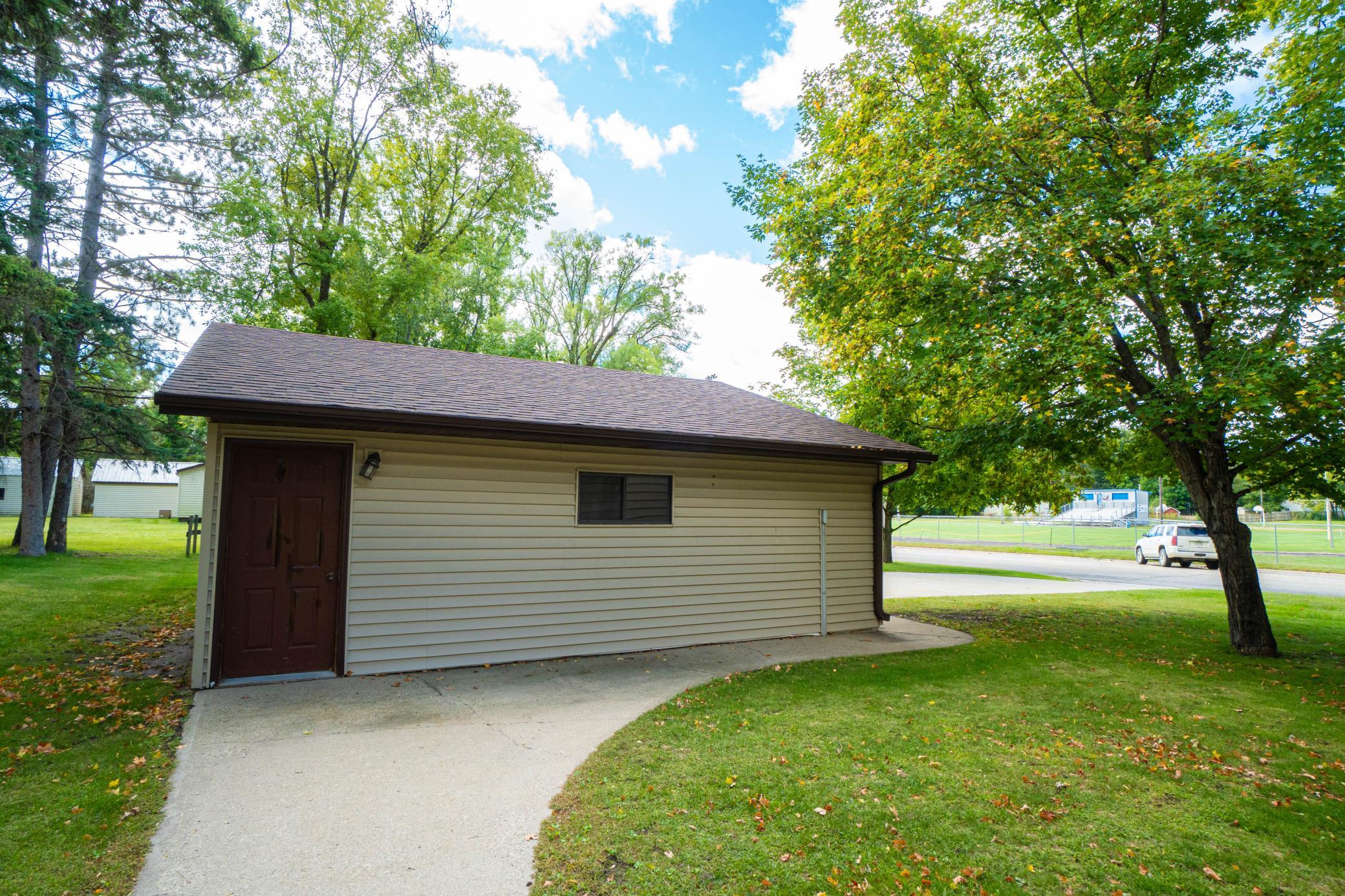 1935 single family home for sale at 128 Smith Avenue in New York Mills, MN — 1 bed, 1 bath (photo 5 of 23)