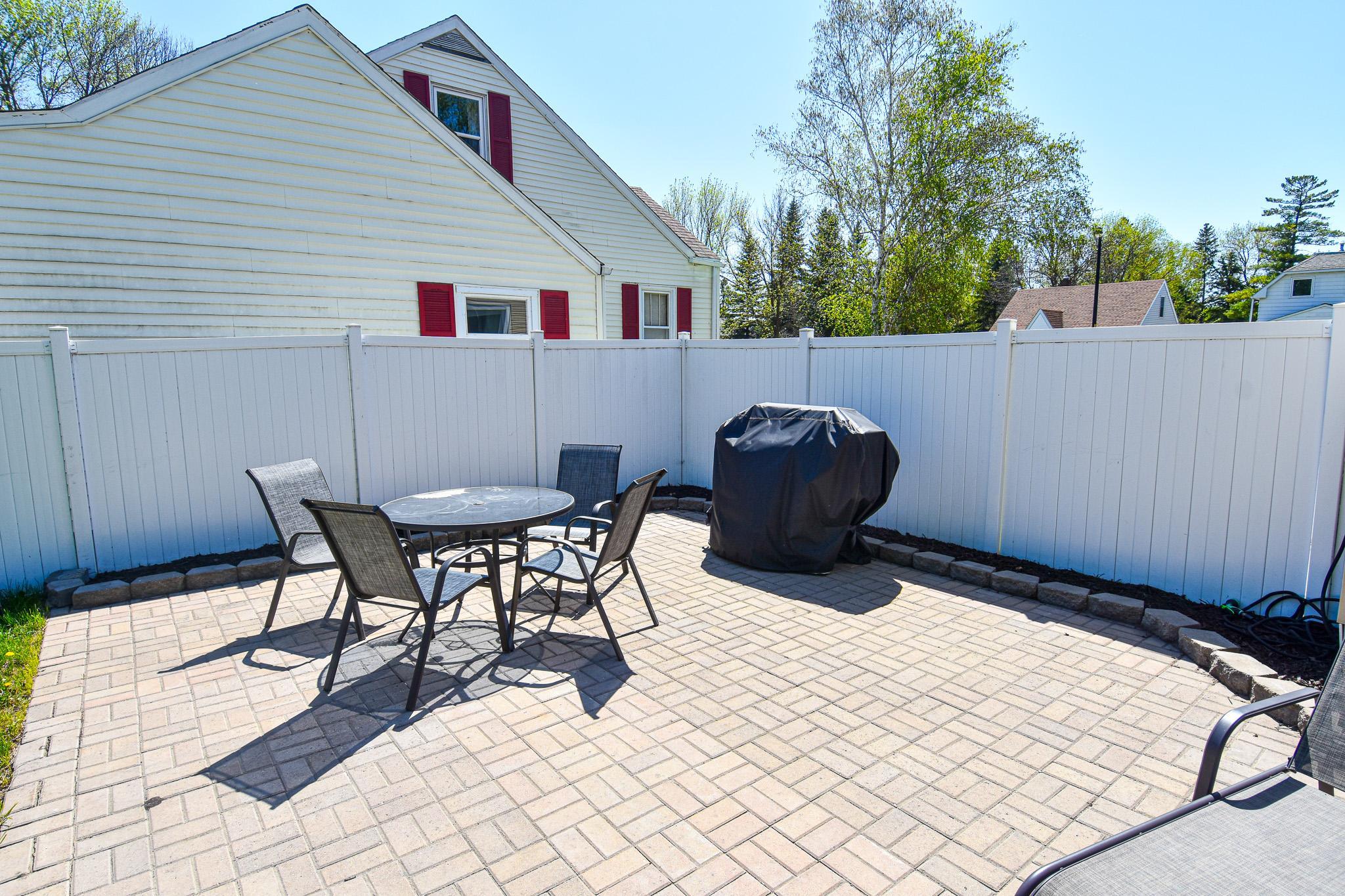 1905 single family home for sale at 720 Arnold Avenue N in Thief River Falls, MN — 3 bed, 2 bath (photo 37 of 49)