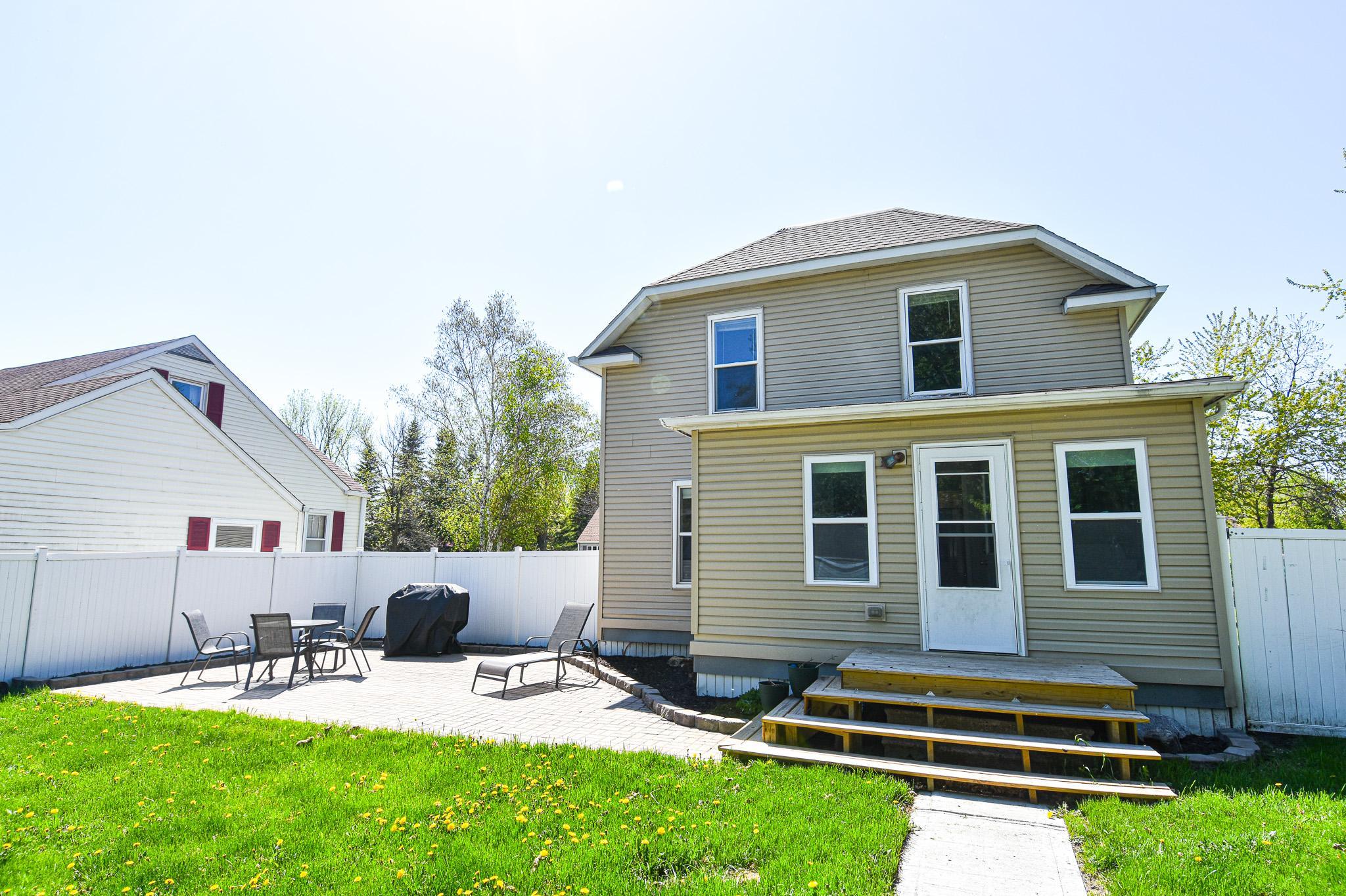 1905 single family home for sale at 720 Arnold Avenue N in Thief River Falls, MN — 3 bed, 2 bath (photo 39 of 49)