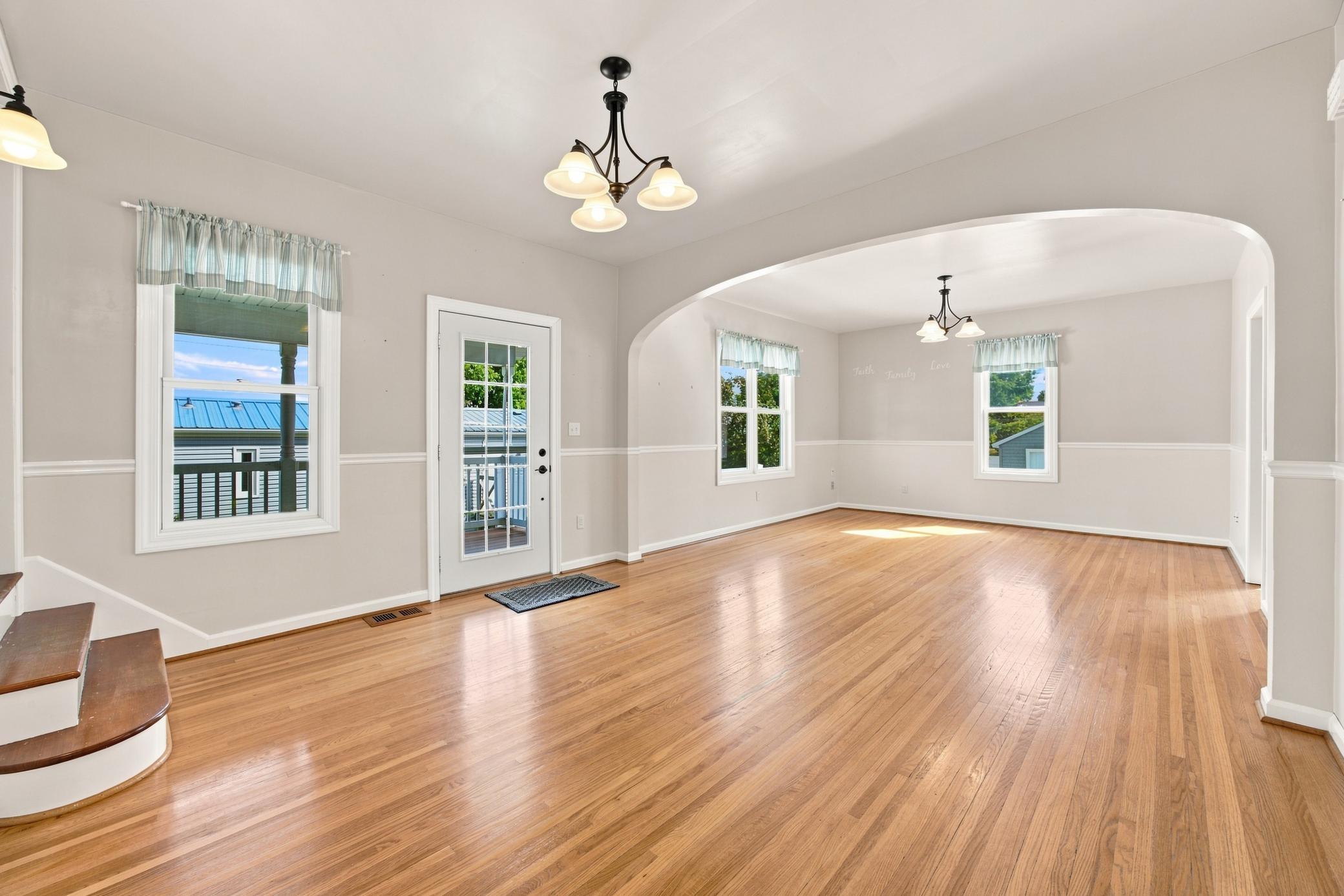 1936 single family home for sale at 332 3rd Avenue E in Hunter, ND — 4 bed, 3 bath (photo 11 of 45)