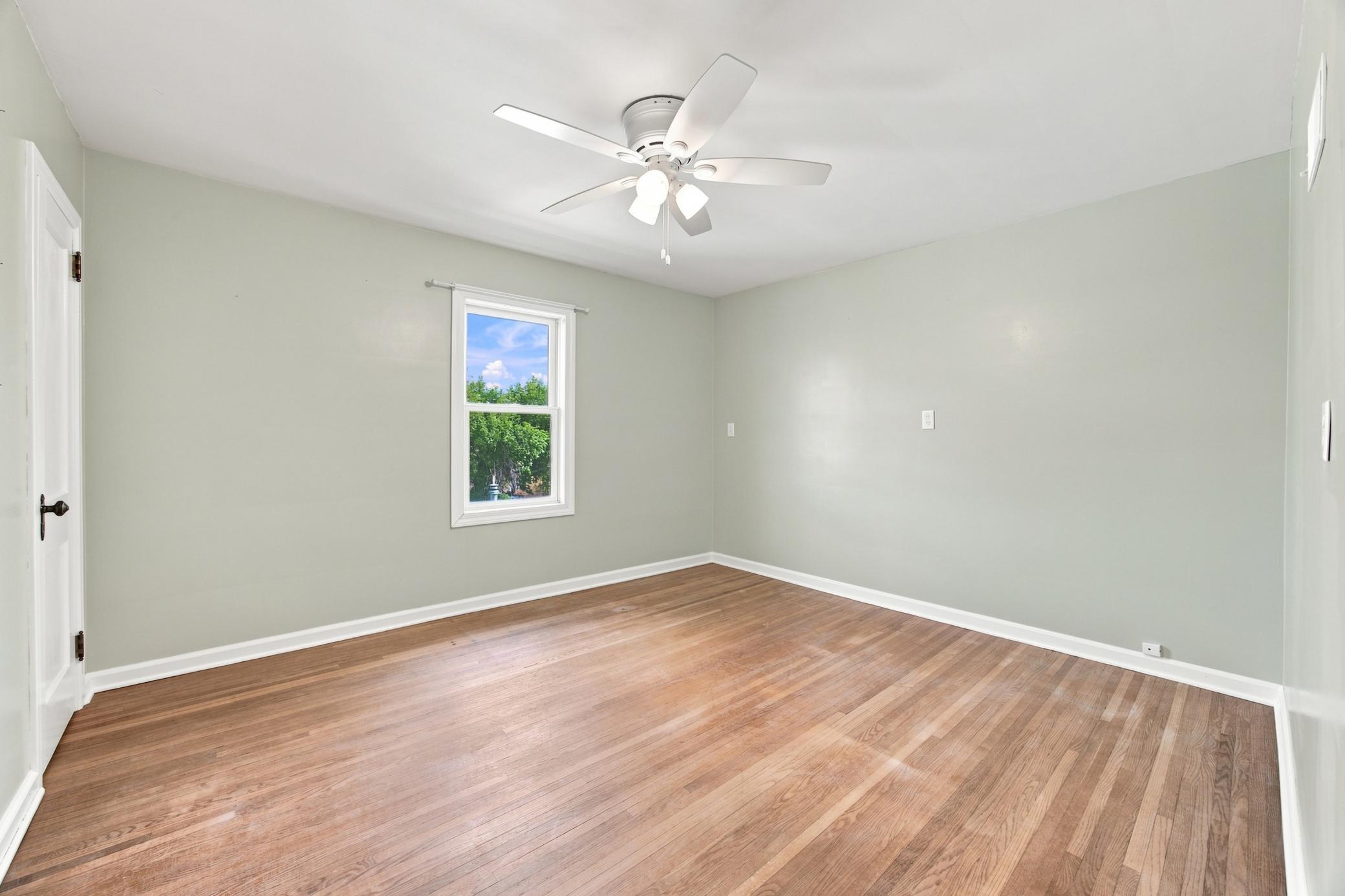 1936 single family home for sale at 332 3rd Avenue E in Hunter, ND — 4 bed, 3 bath (photo 20 of 45)