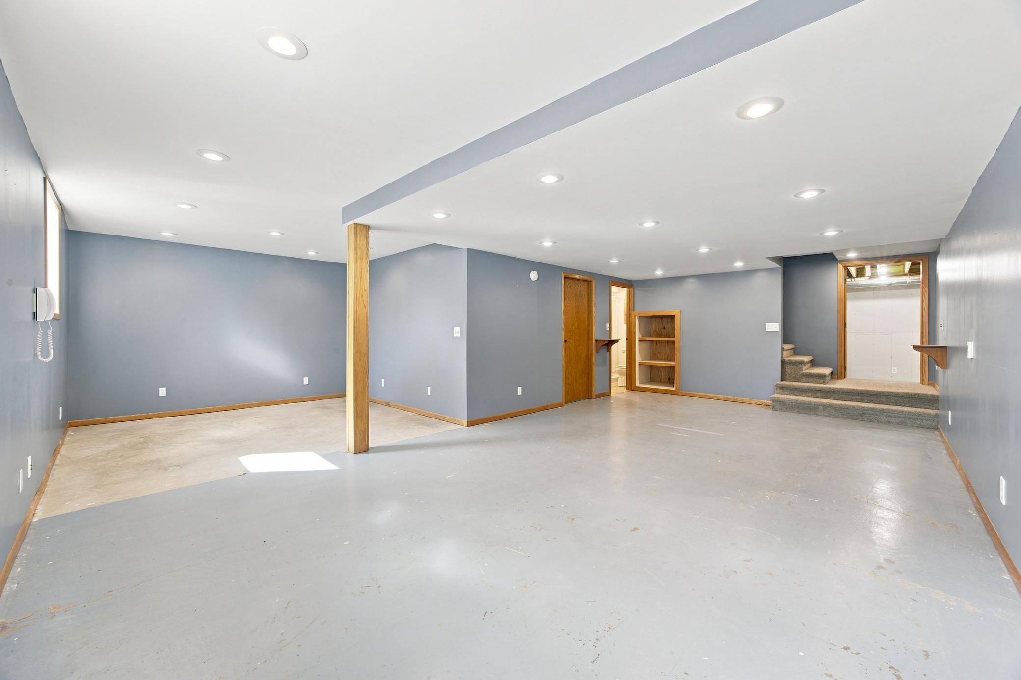 1936 single family home for sale at 332 3rd Avenue E in Hunter, ND — 4 bed, 3 bath (photo 27 of 45)