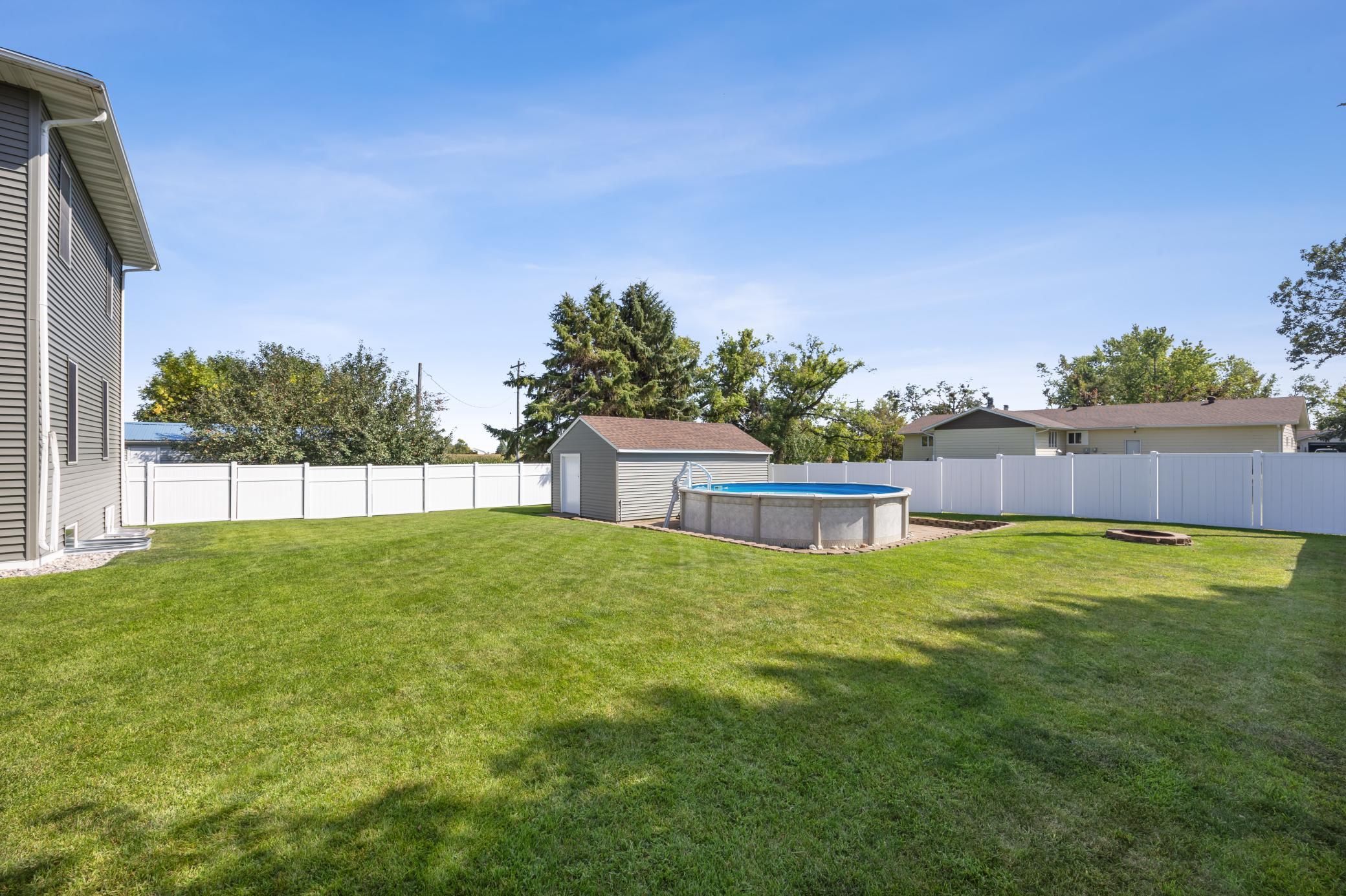1936 single family home for sale at 332 3rd Avenue E in Hunter, ND — 4 bed, 3 bath (photo 35 of 45)