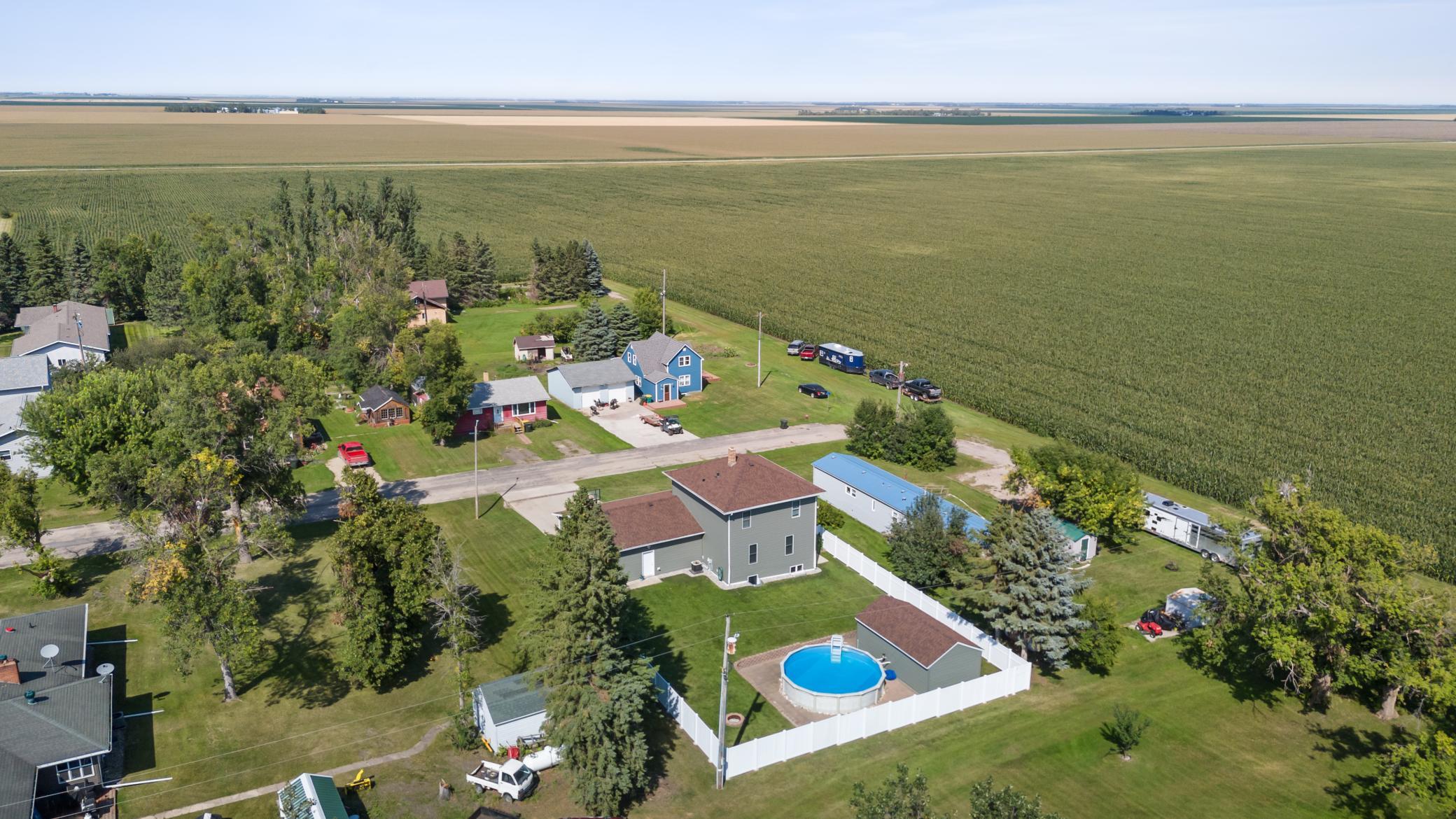 1936 single family home for sale at 332 3rd Avenue E in Hunter, ND — 4 bed, 3 bath (photo 39 of 45)
