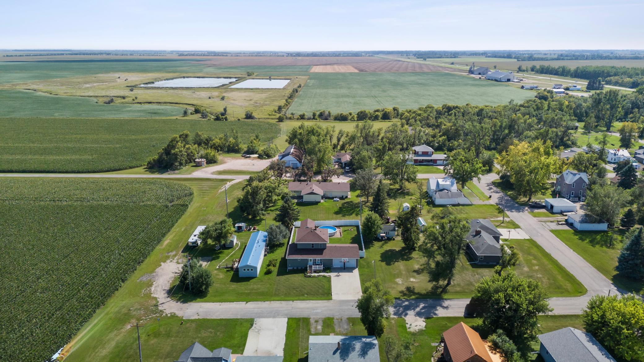 1936 single family home for sale at 332 3rd Avenue E in Hunter, ND — 4 bed, 3 bath (photo 44 of 45)