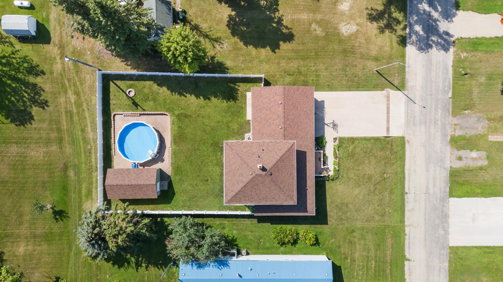 1936 single family home for sale at 332 3rd Avenue E in Hunter, ND — 4 bed, 3 bath (photo 45 of 45)