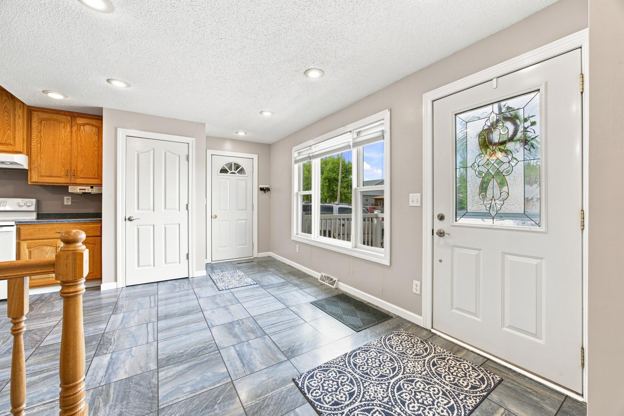 1936 single family home for sale at 332 3rd Avenue E in Hunter, ND — 4 bed, 3 bath (photo 6 of 45)