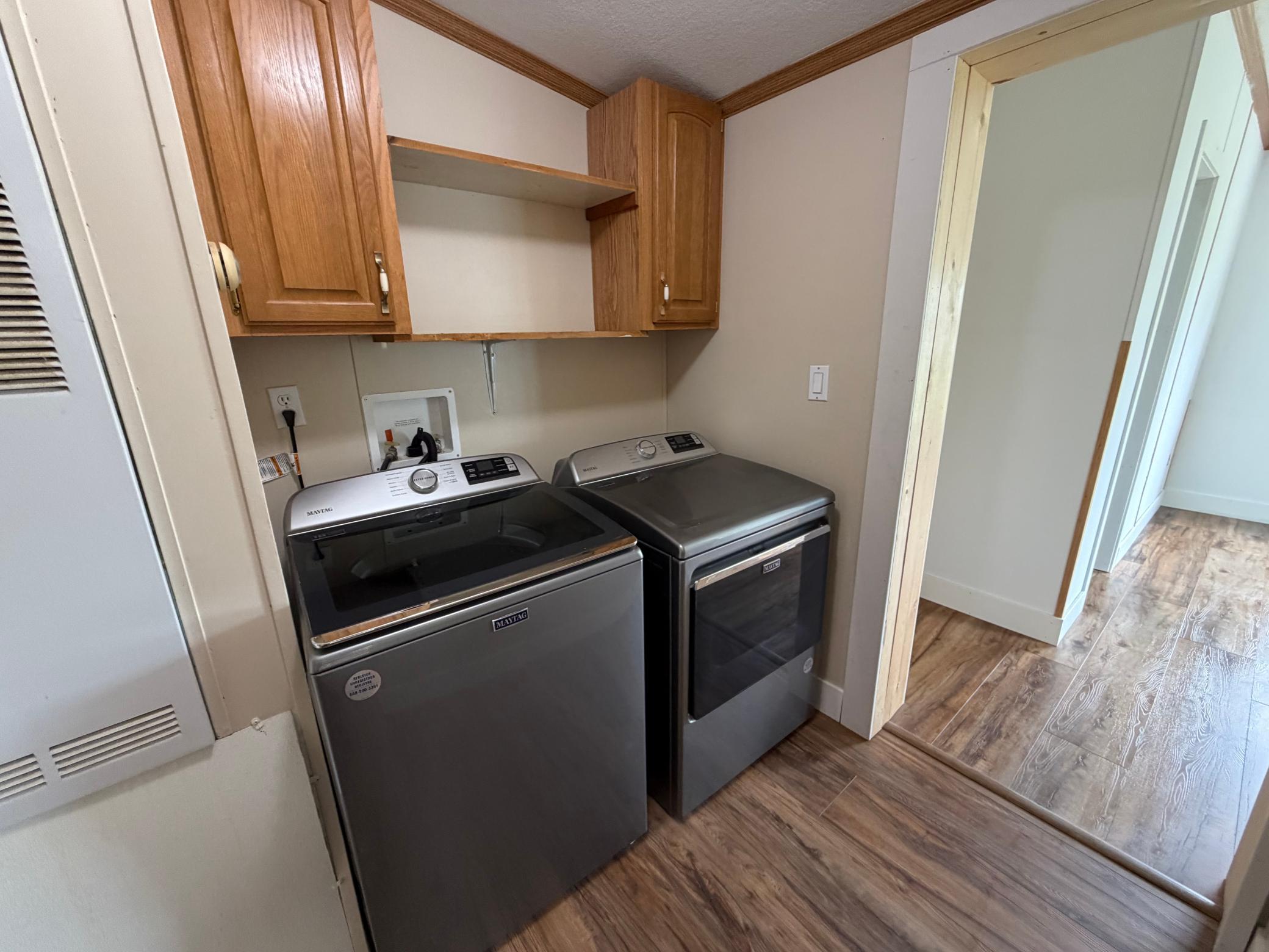 1997 single family home for sale at 314 6th Avenue SE in Baudette, MN — 4 bed, 2 bath (photo 10 of 14)