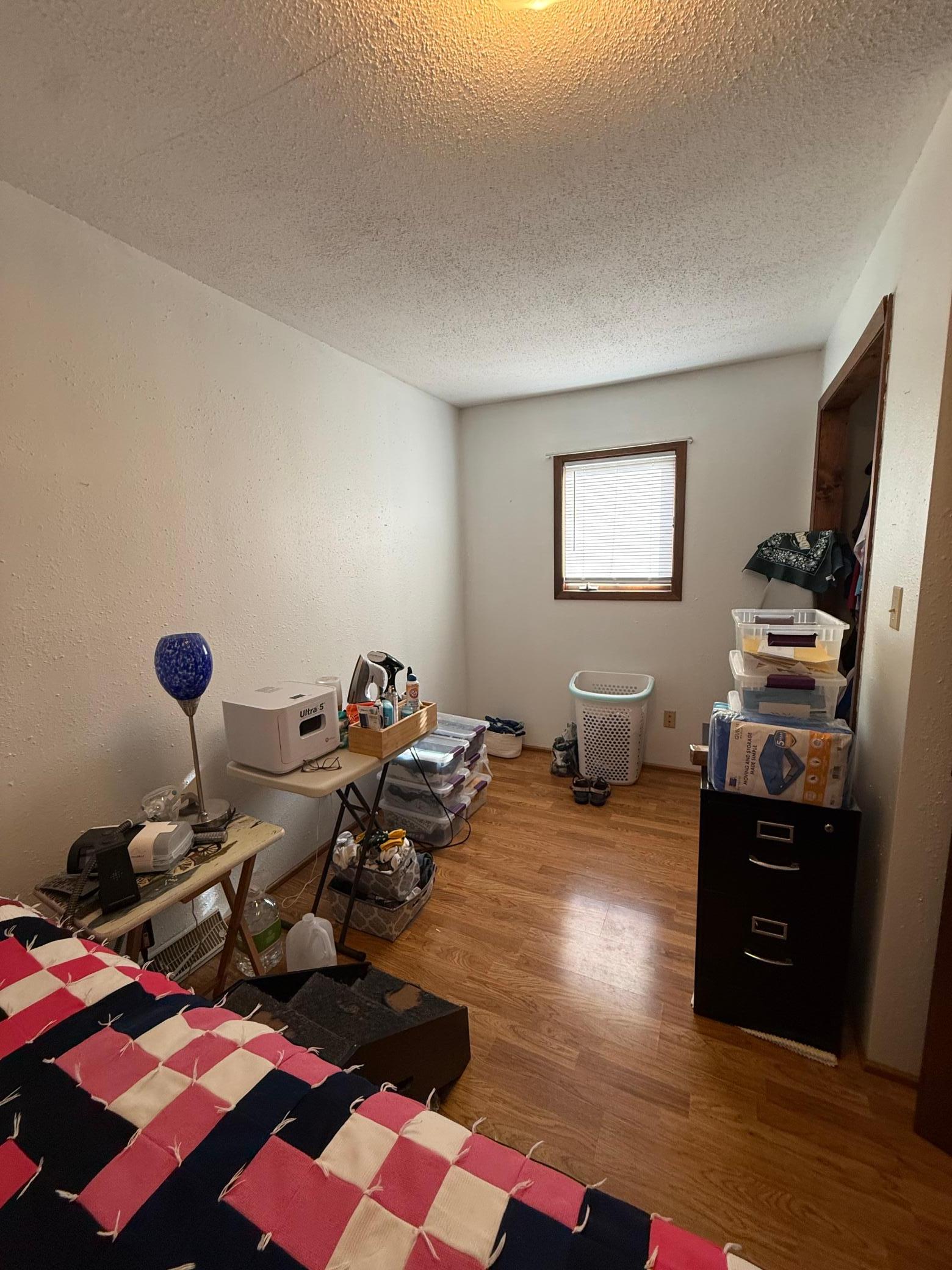 1947 single family home for sale at 1605 9th Street N in Fargo, ND — 1 bed, 1 bath (photo 10 of 18)