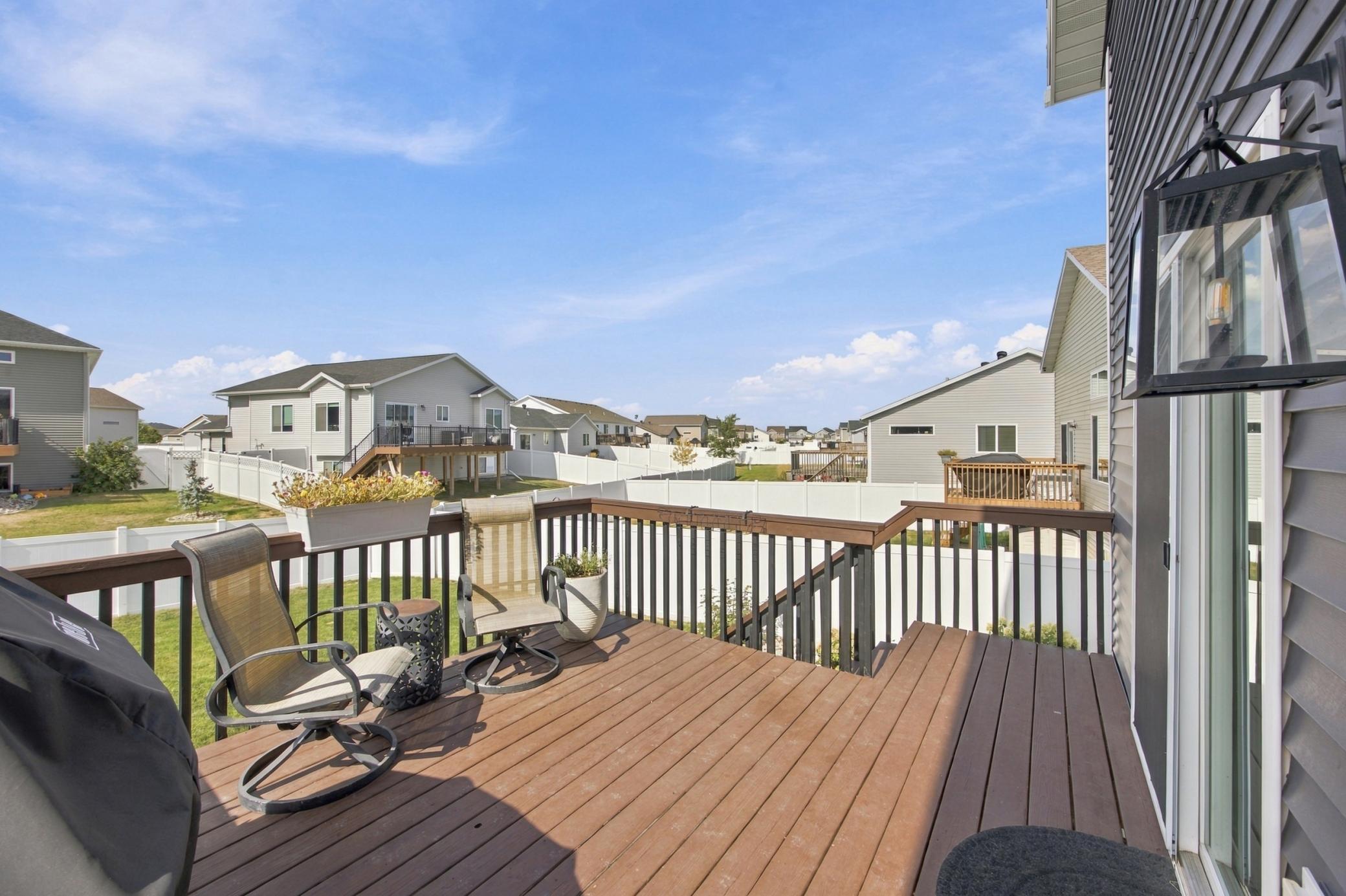 2017 single family home for sale at 6183 58th Street S in Fargo, ND — 3 bed, 3 bath (photo 38 of 42)