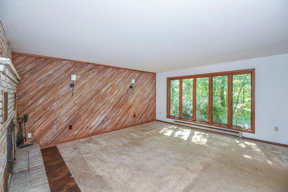 1981 single family home for sale at 15880 Ashmun Road in Brainerd, MN — 4 bed, 2 bath (photo 20 of 44)