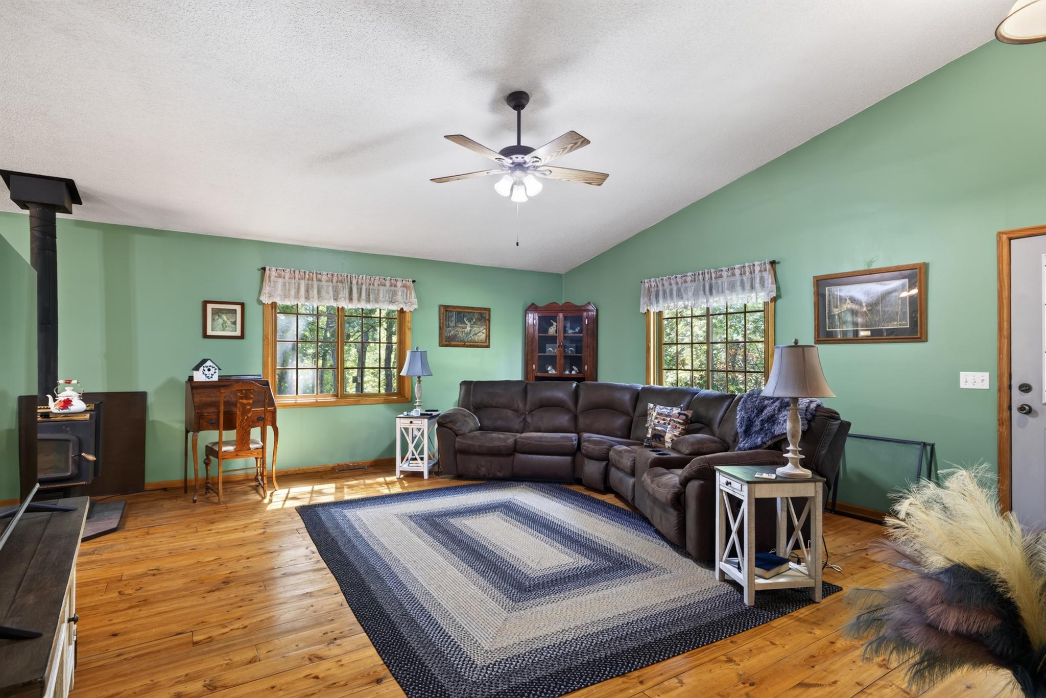 2001 single family home for sale at 1587 SW Stallion Road in Pillager, MN — 3 bed, 2 bath (photo 11 of 37)