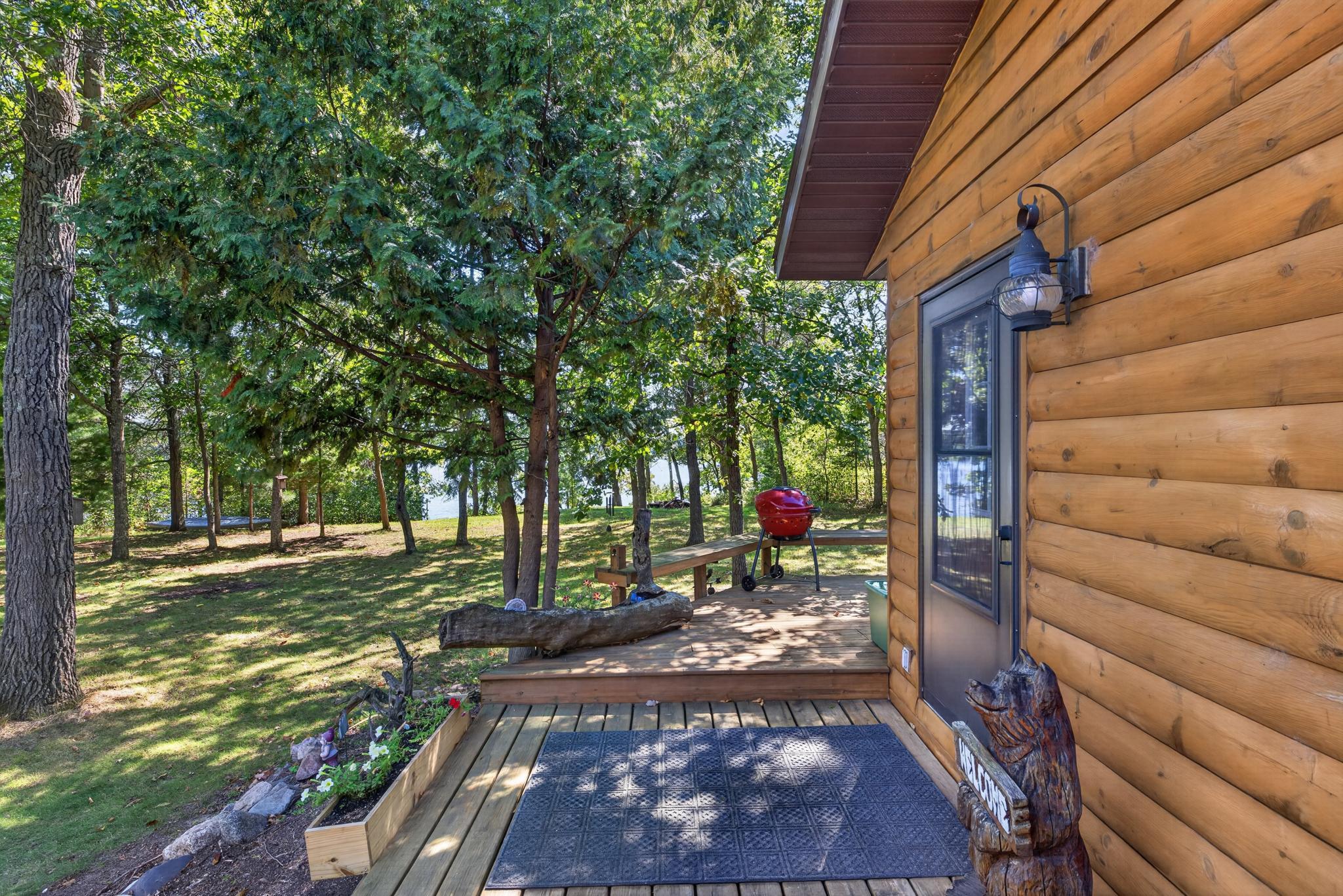 2001 single family home for sale at 1587 SW Stallion Road in Pillager, MN — 3 bed, 2 bath (photo 23 of 37)