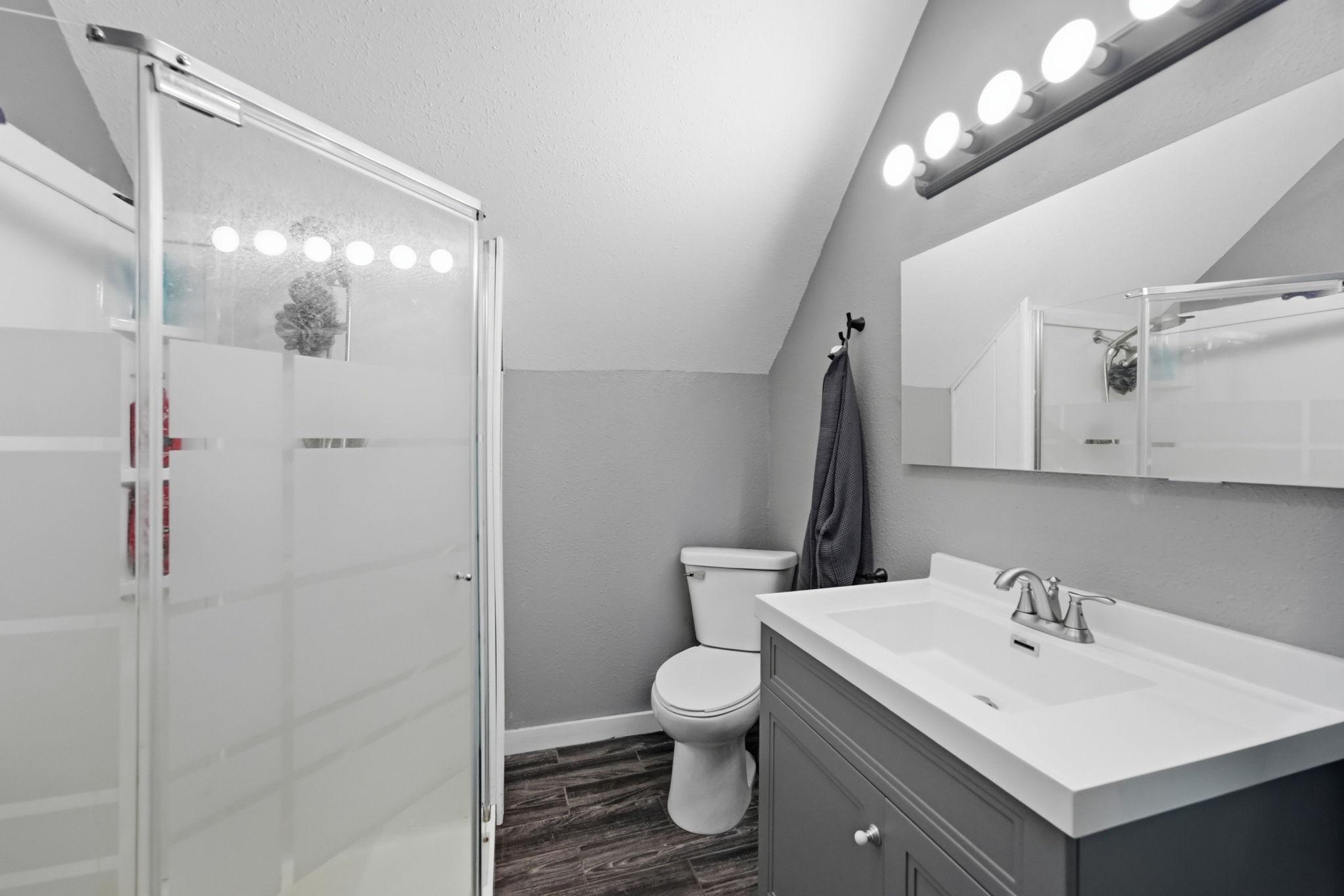 1882 single family home for sale at 150 W Church Avenue in Nelson, MN — 4 bed, 2 bath (photo 21 of 24)