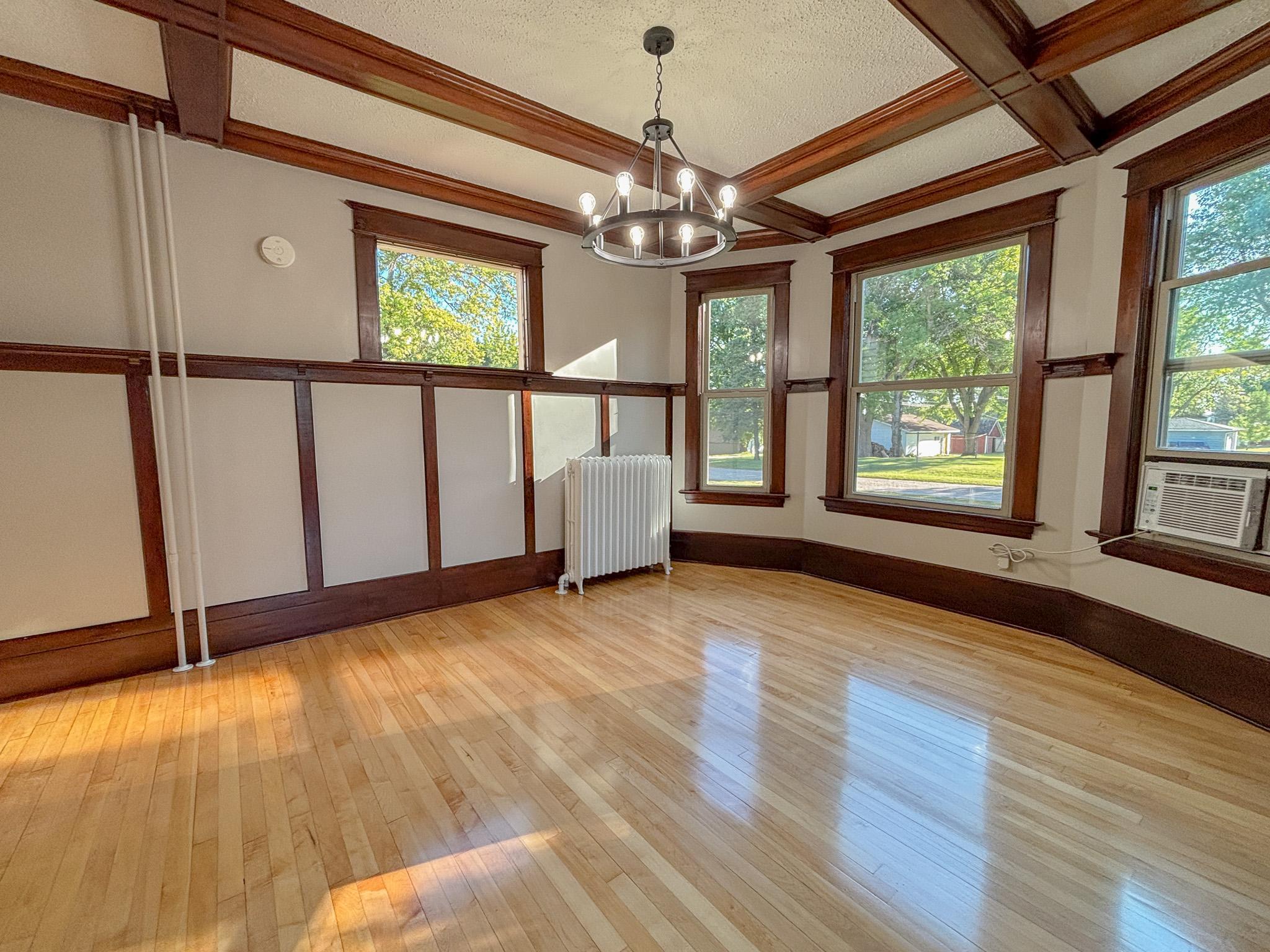 1920 single family home for sale at 502 W Broadway Avenue in Elizabeth, MN — 3 bed, 2 bath (photo 12 of 57)