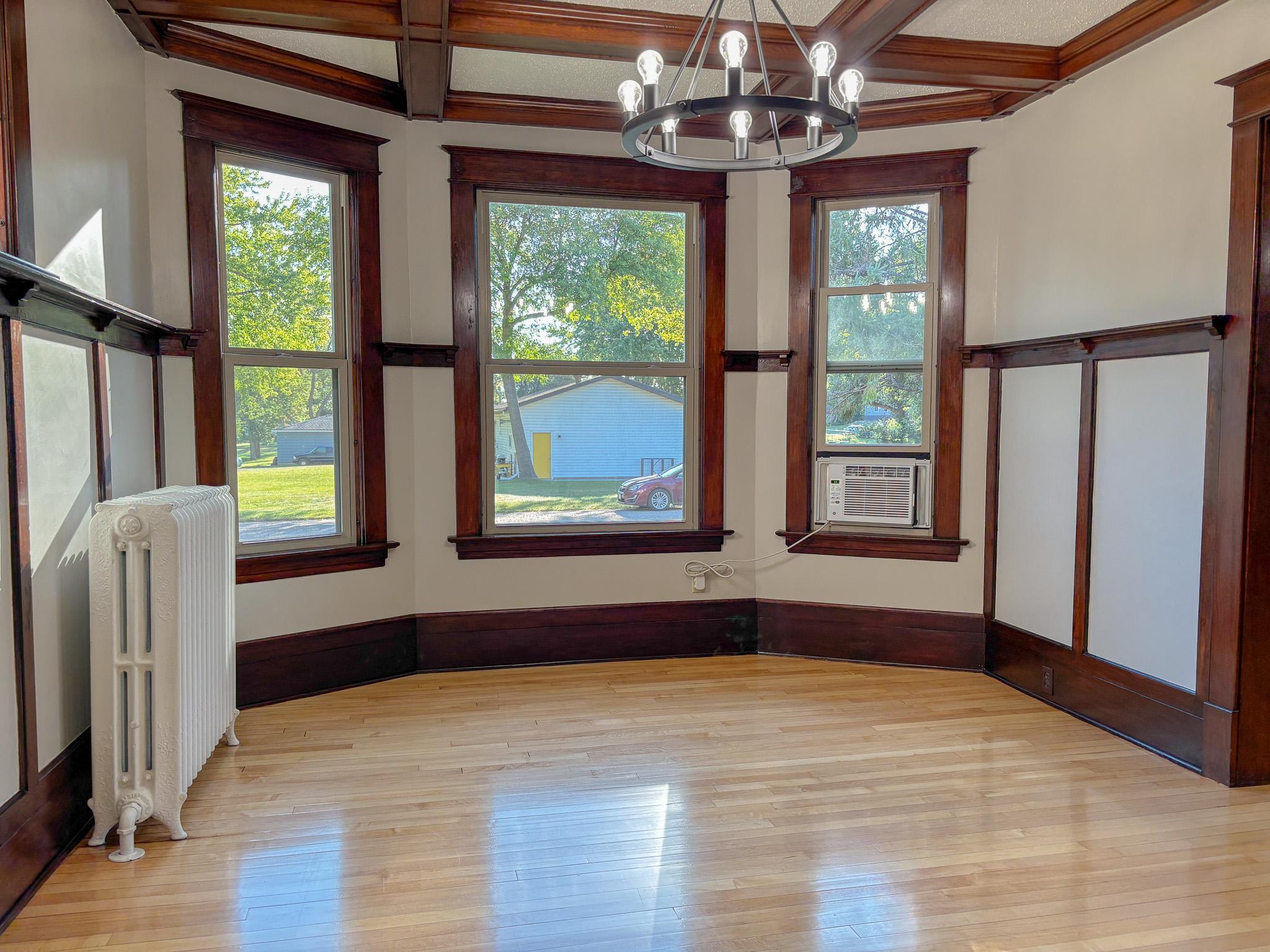 1920 single family home for sale at 502 W Broadway Avenue in Elizabeth, MN — 3 bed, 2 bath (photo 13 of 57)
